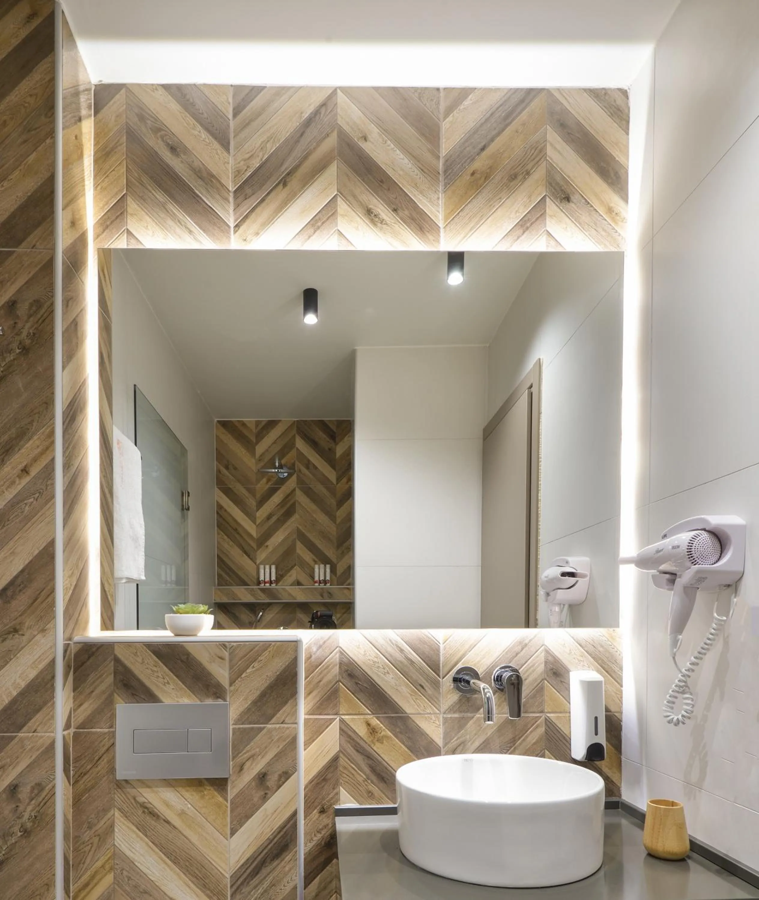 Bathroom in CORYLUS Luxury Rooms & Suites