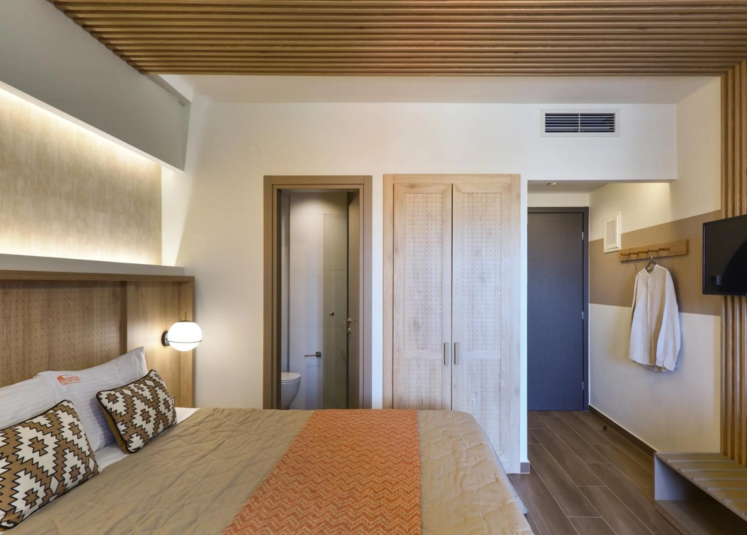 Photo of the whole room, Bed in CORYLUS Luxury Rooms & Suites