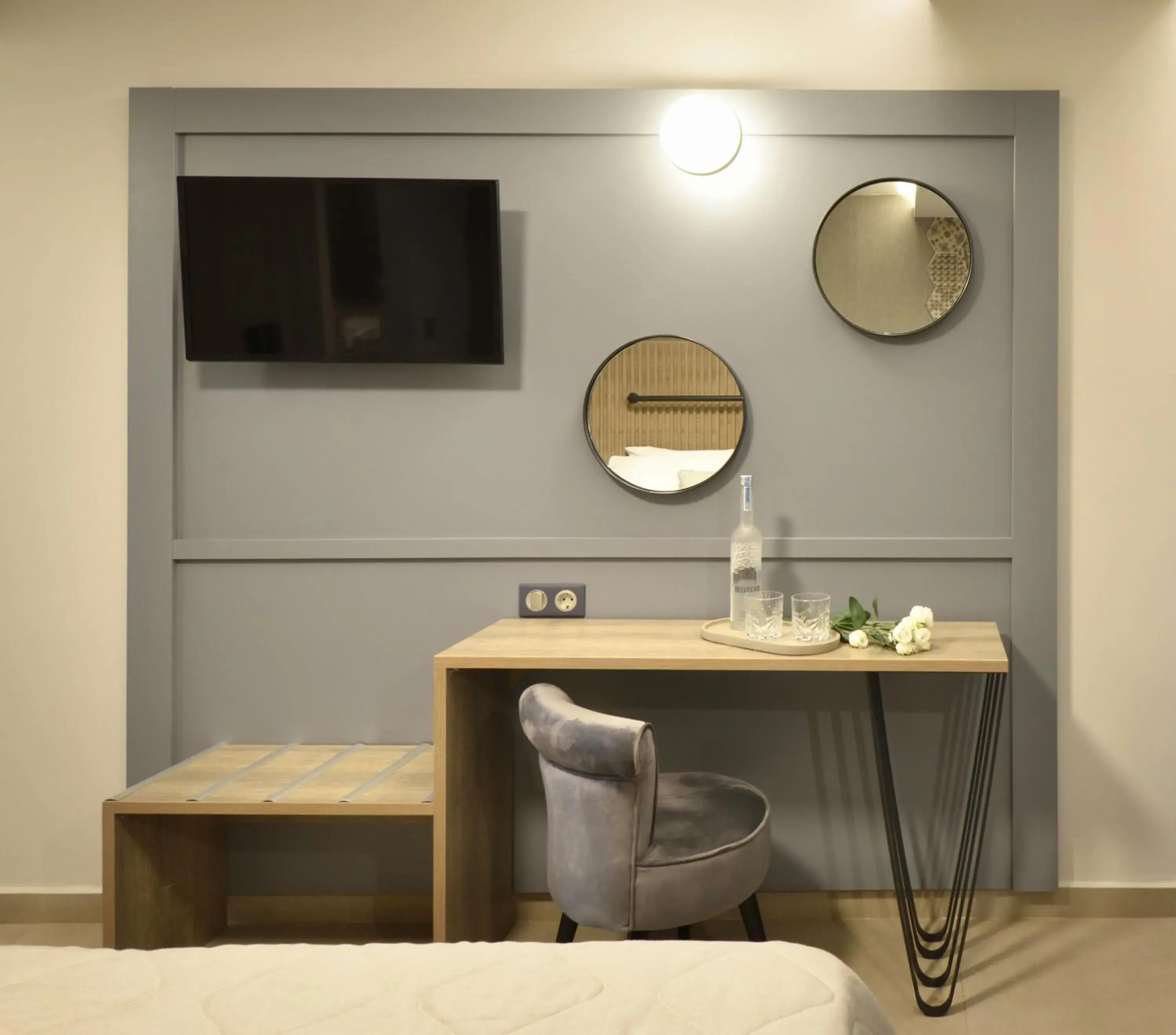 Food and drinks in CORYLUS Luxury Rooms & Suites Food and drinks in CORYLUS Luxury Rooms & Suites