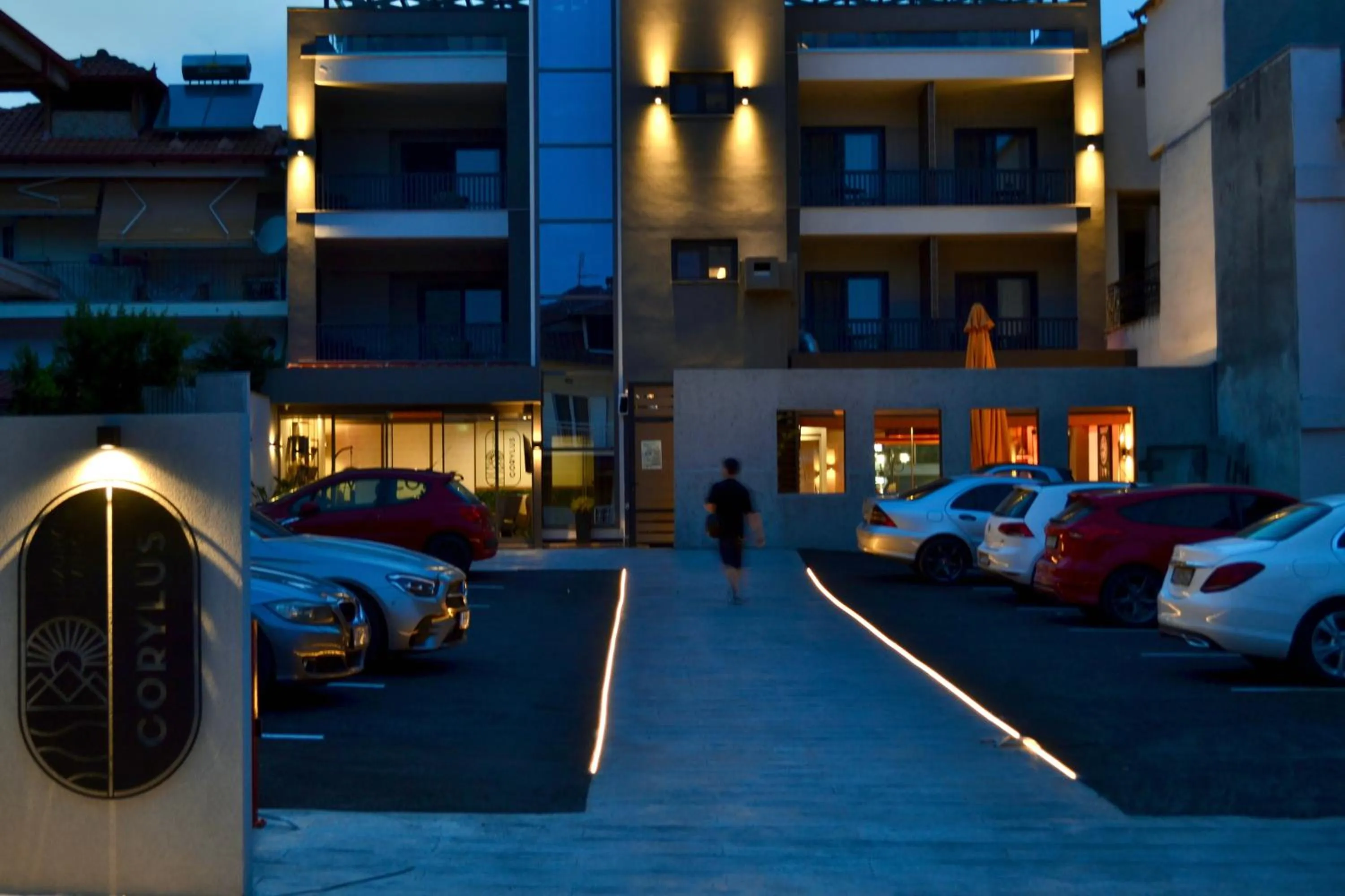 CORYLUS Luxury Rooms & Suites