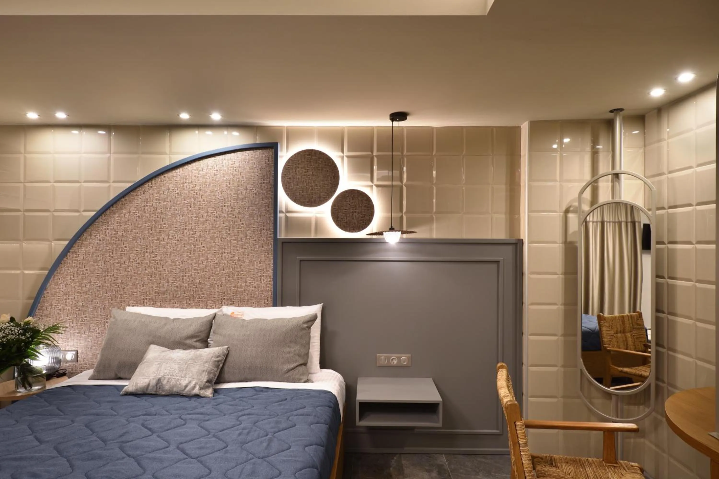 Bedroom, Bed in CORYLUS Luxury Rooms & Suites