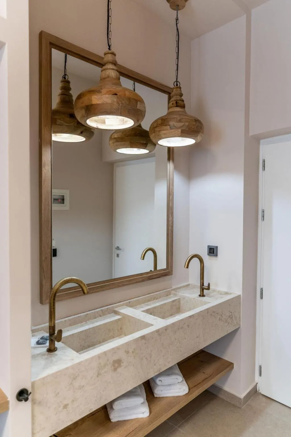 Decorative detail in Hotel Eucalyptus