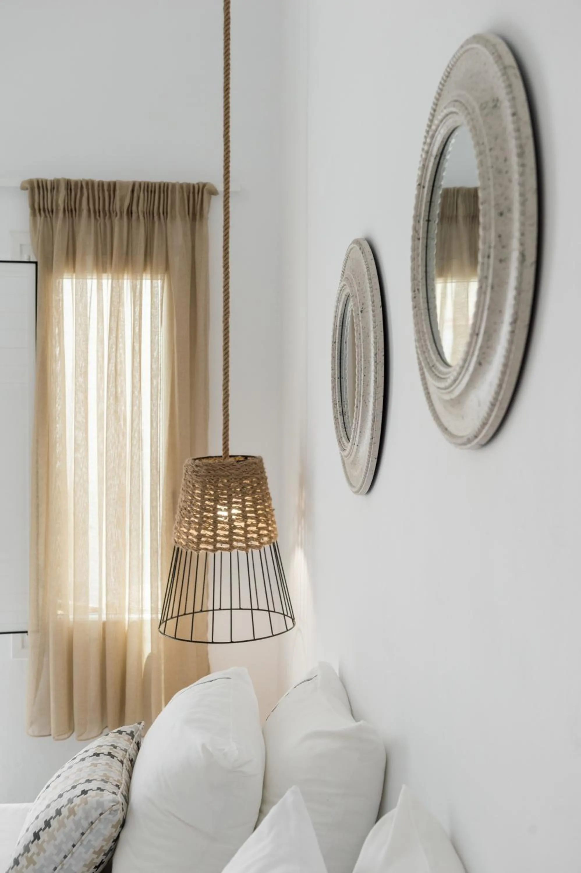 Decorative detail, Bed in Hotel Eucalyptus