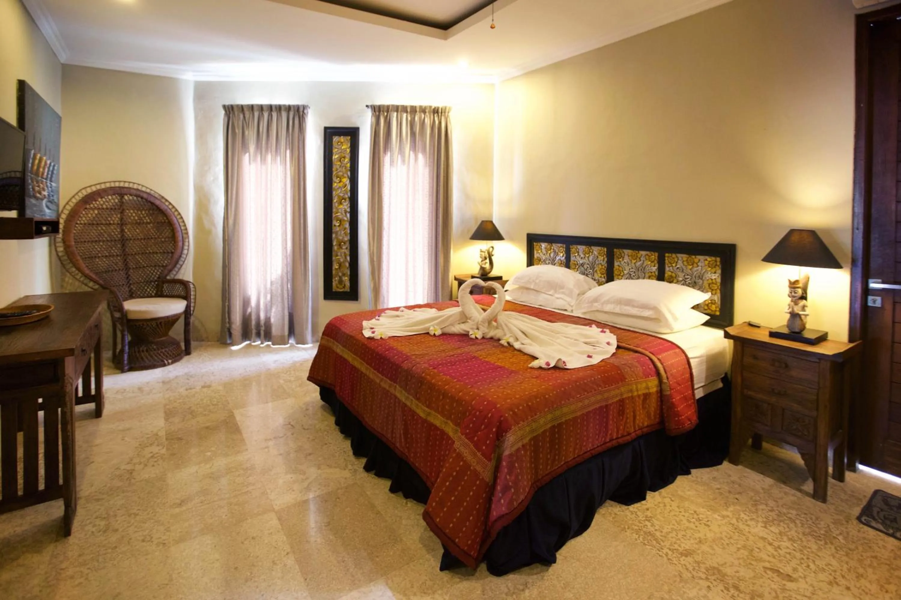 Bedroom, Bed in Bayshore Residence