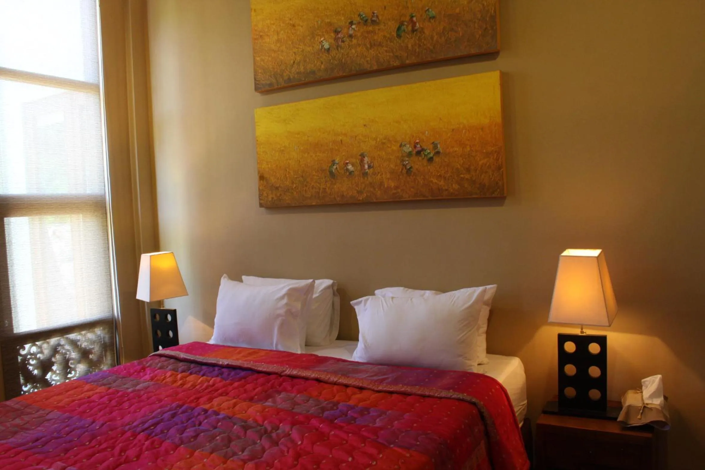 Bedroom, Bed in Bayshore Residence