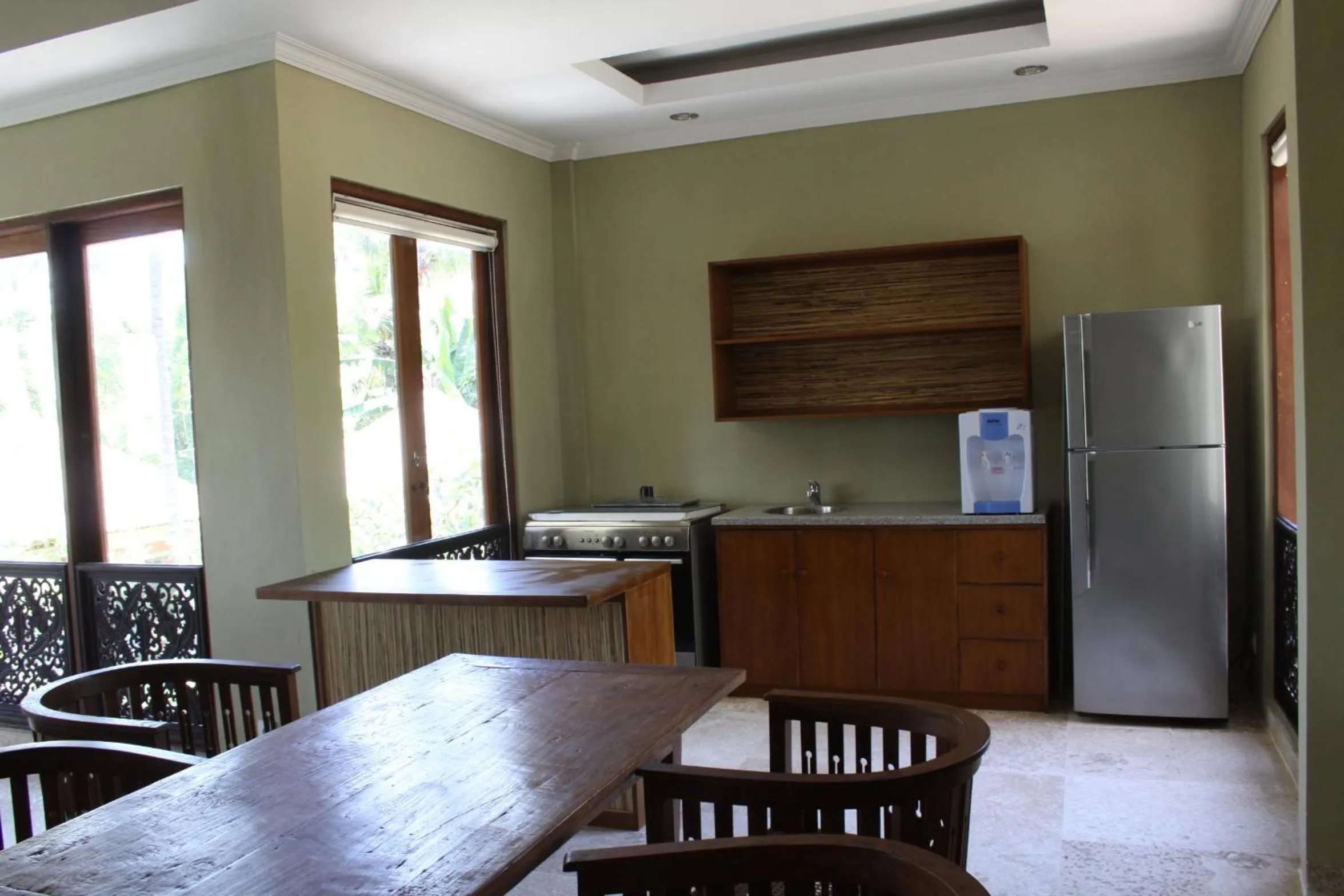 Kitchen or kitchenette in Bayshore Residence