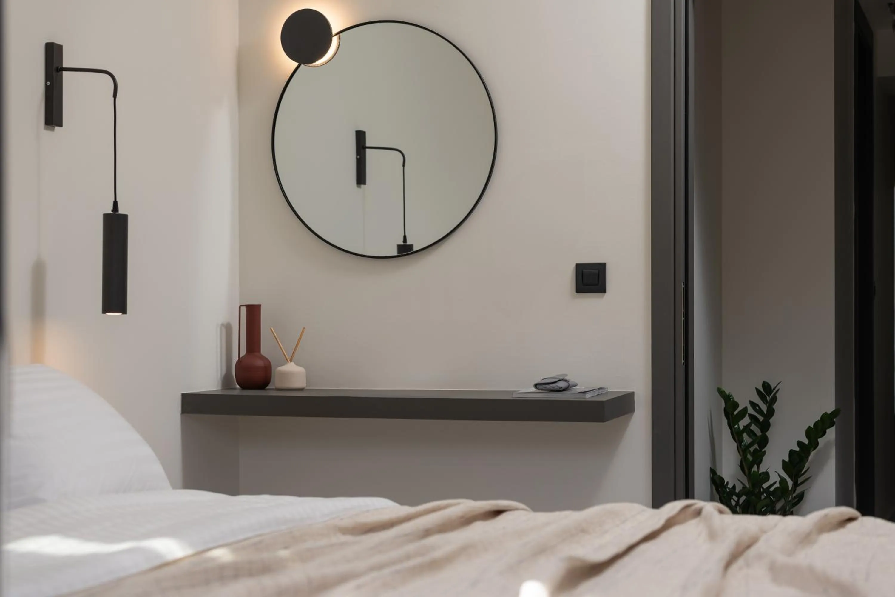 Photo of the whole room, Bed in ENARIA