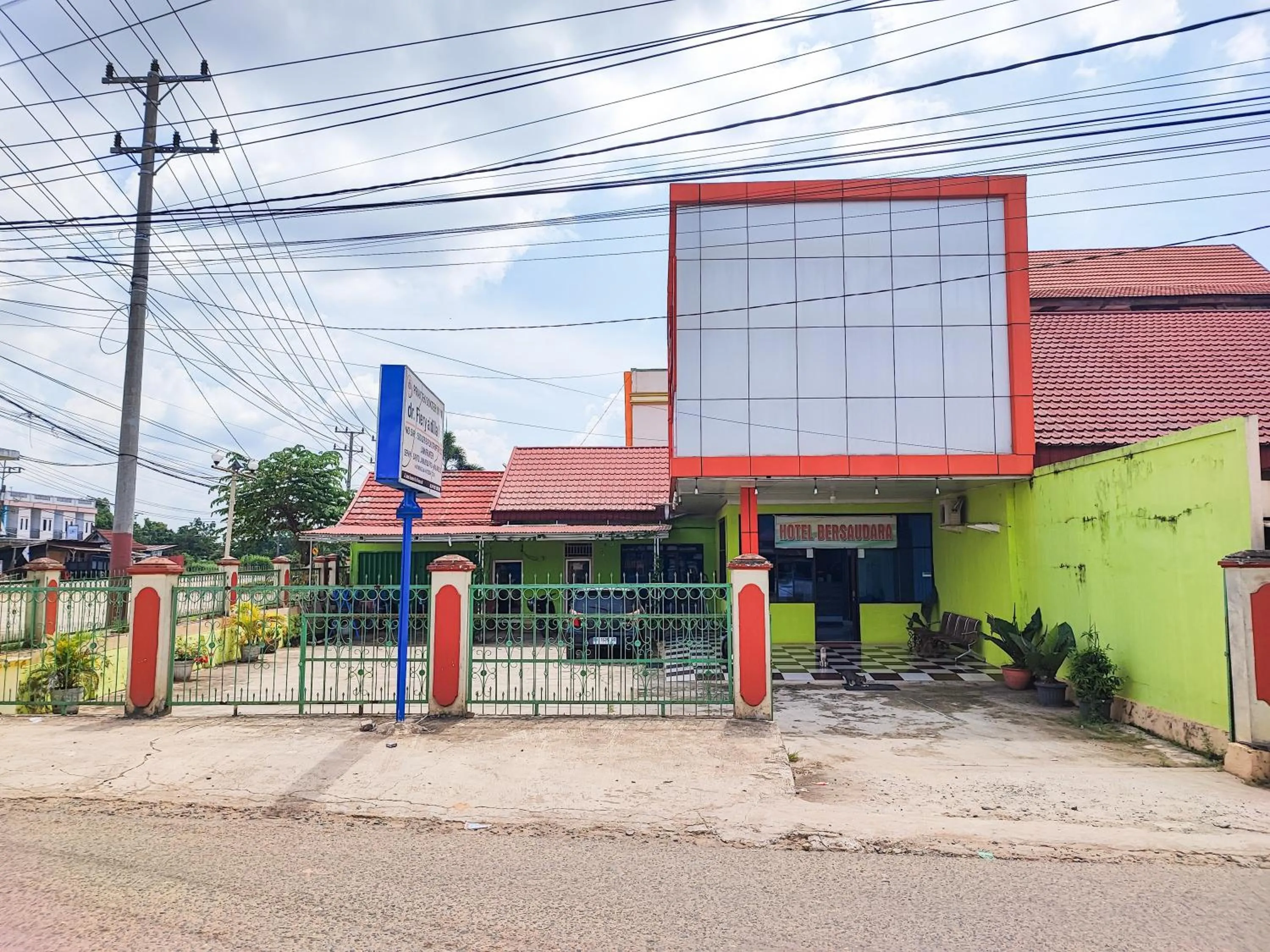 Property building in Reddoorz @ Hotel Bersaudara Bungo