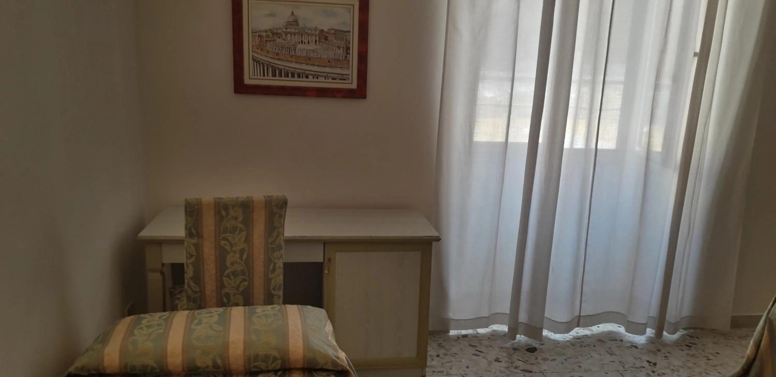 Photo of the whole room, Bed in Gioia Guest House