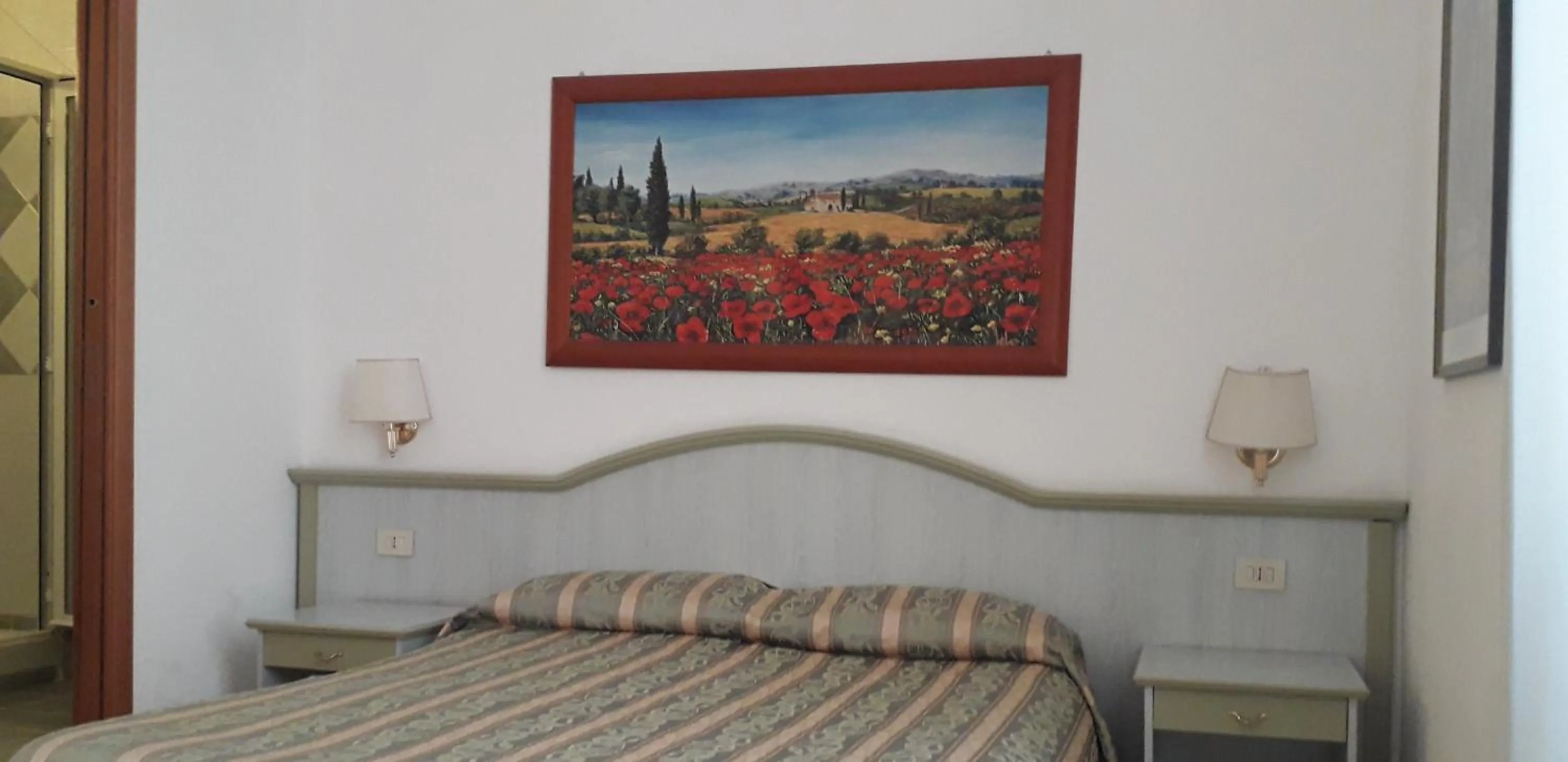 Photo of the whole room, Bed in Gioia Guest House