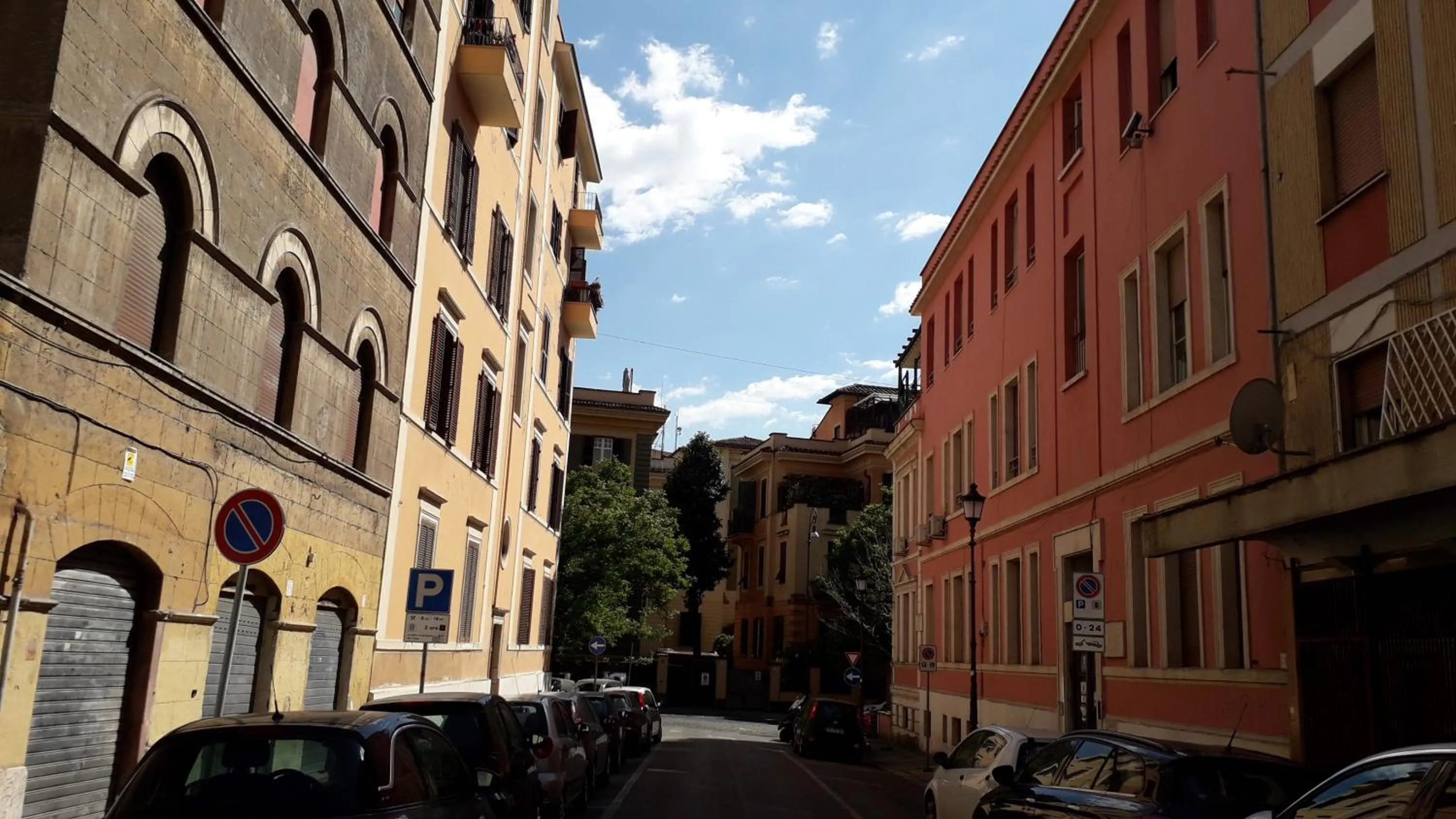 Bird's eye view in Gioia Guest House