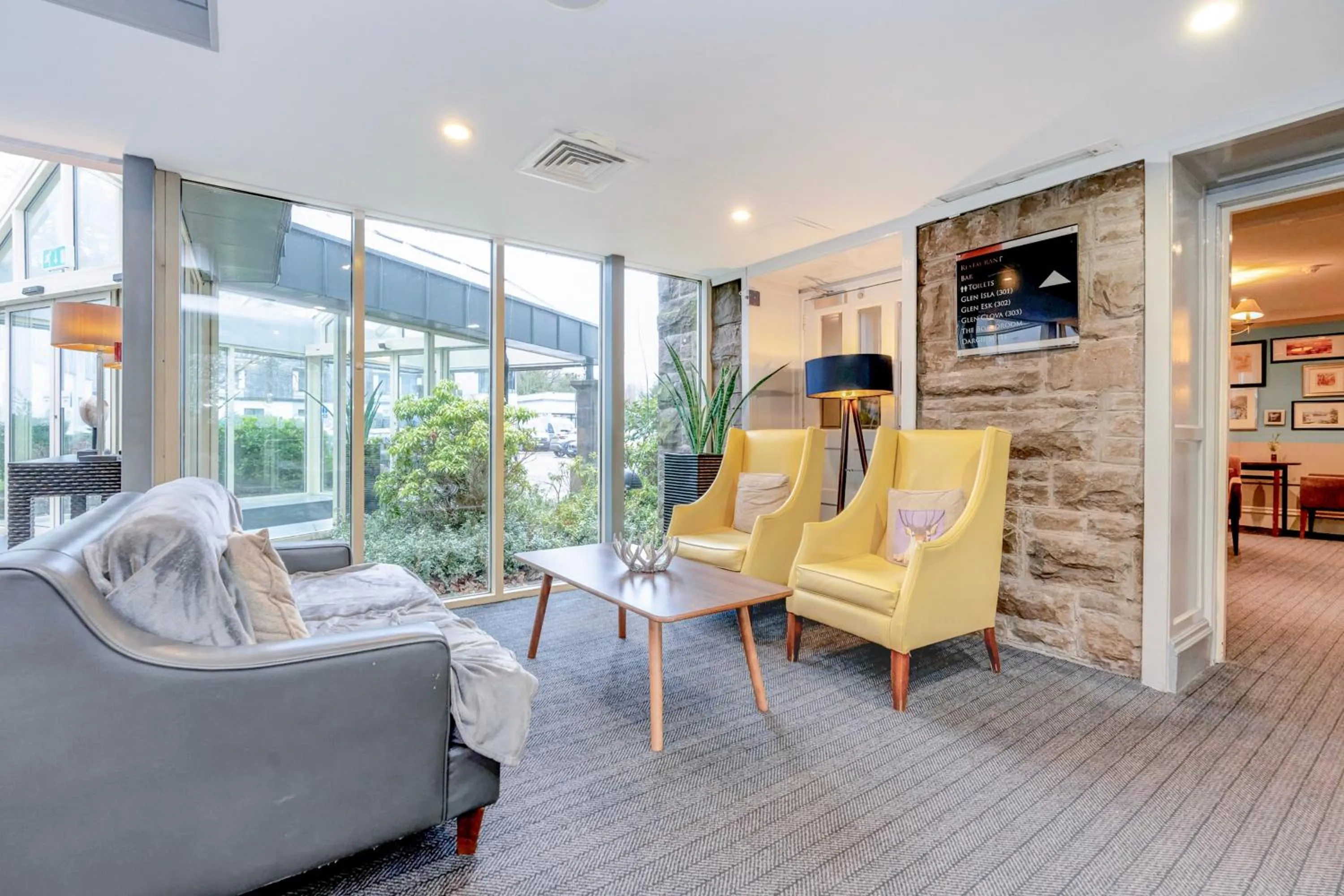 Lobby or reception in The Landmark Hotel and SPA Leisure Club Dundee By Sunday