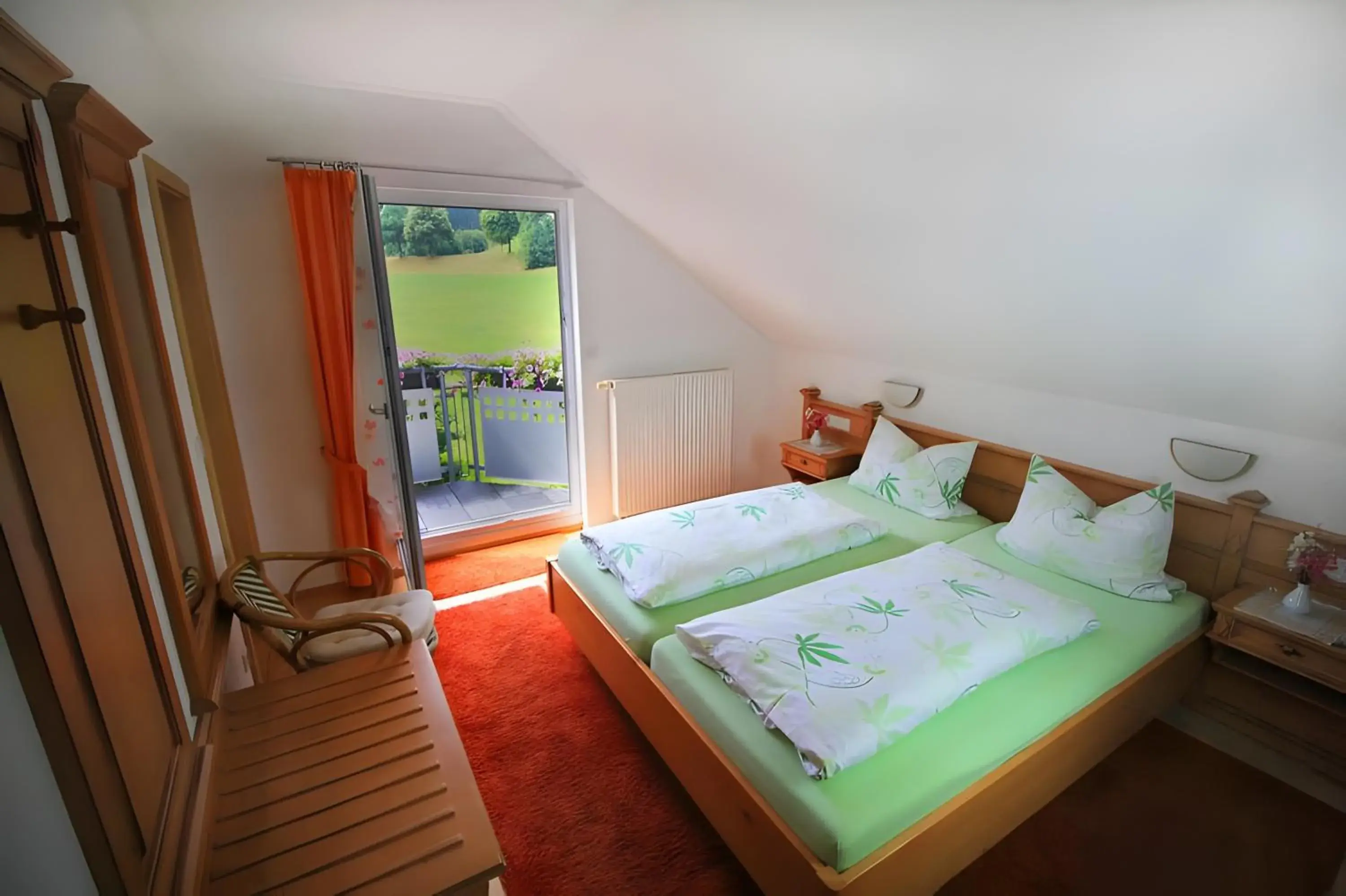 Double Room with Mountain View in Gästehaus Ursula Double Room with Mountain View in Gästehaus Ursula