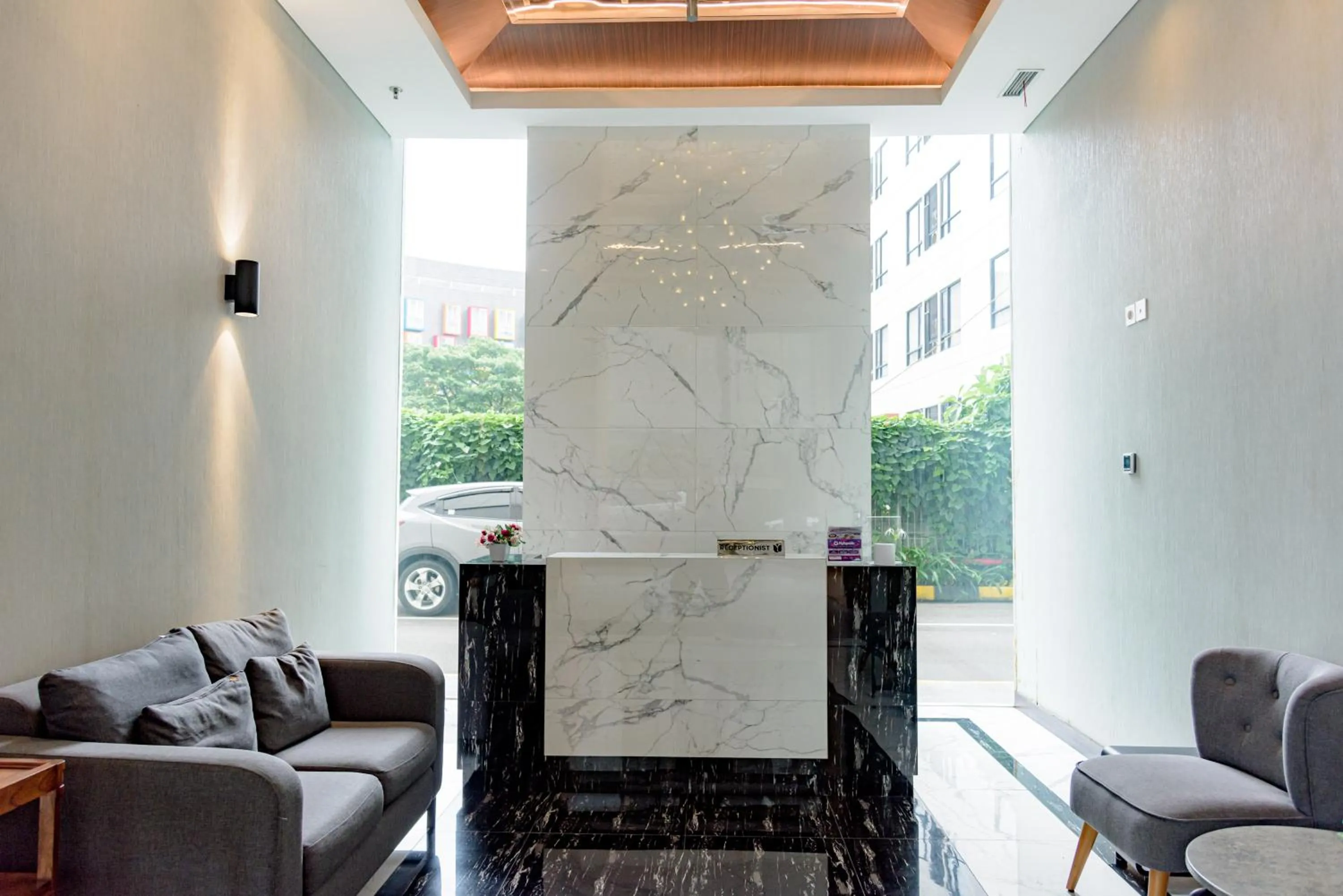 Lobby or reception in RedLiving Apartemen B Residence BSD - BE Urban Hotel