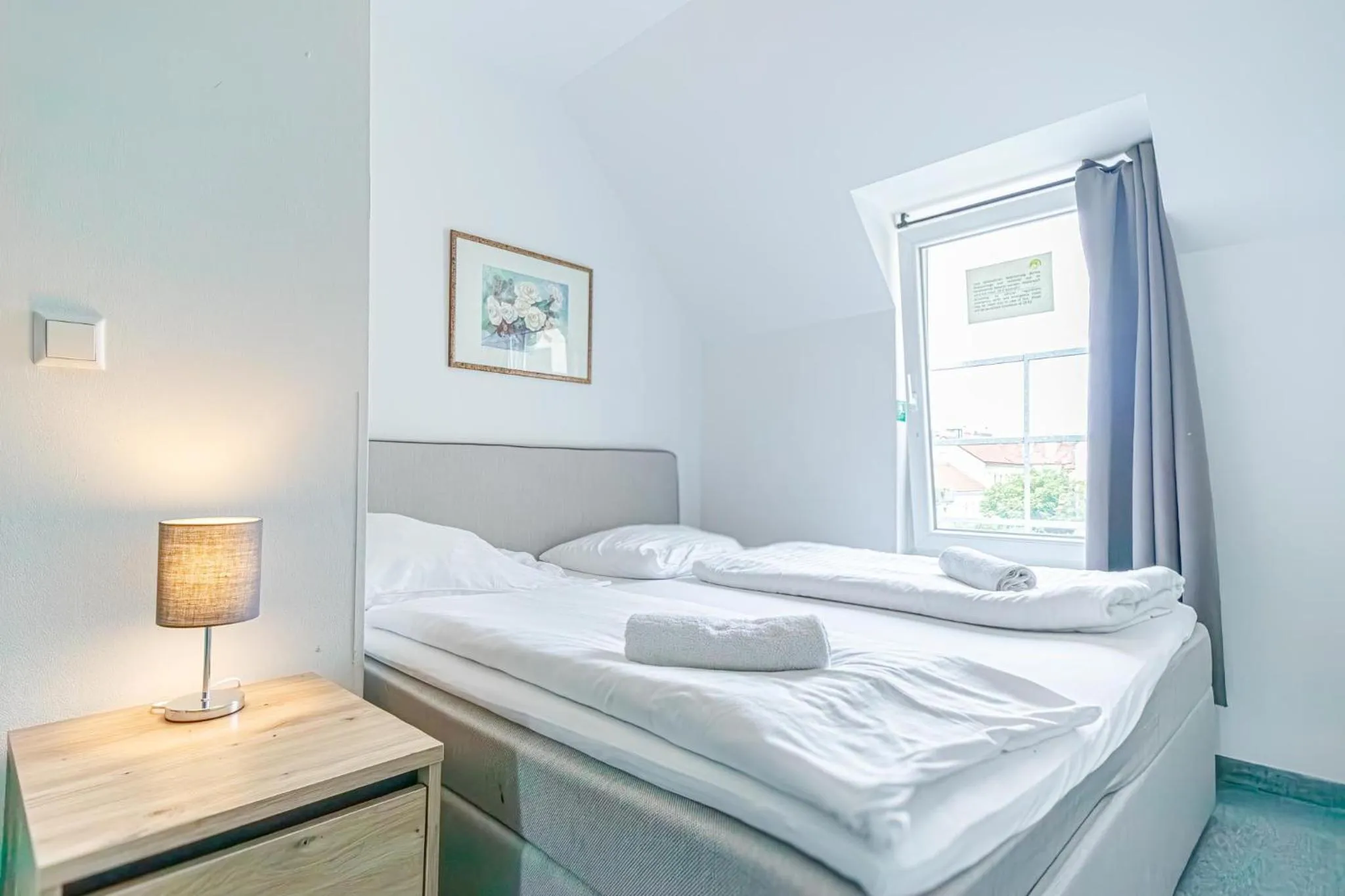 Bedroom, Bed in Hotel Astral Vienna