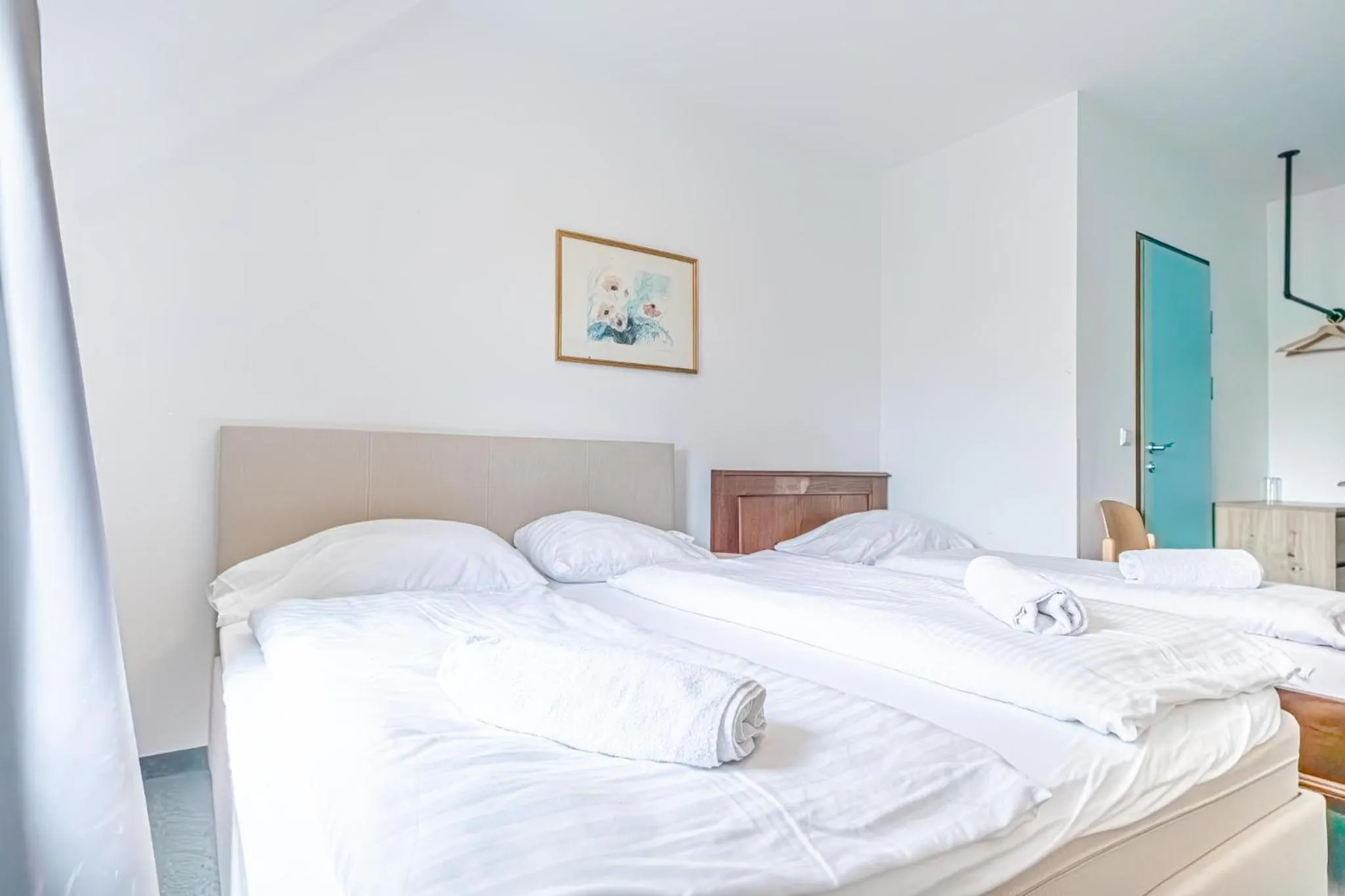 Bedroom, Bed in Hotel Astral Vienna