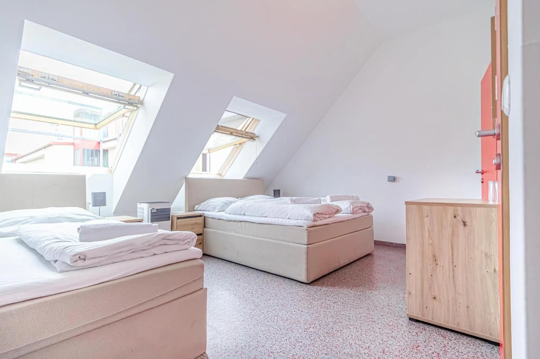 Bed in Hotel Astral Vienna