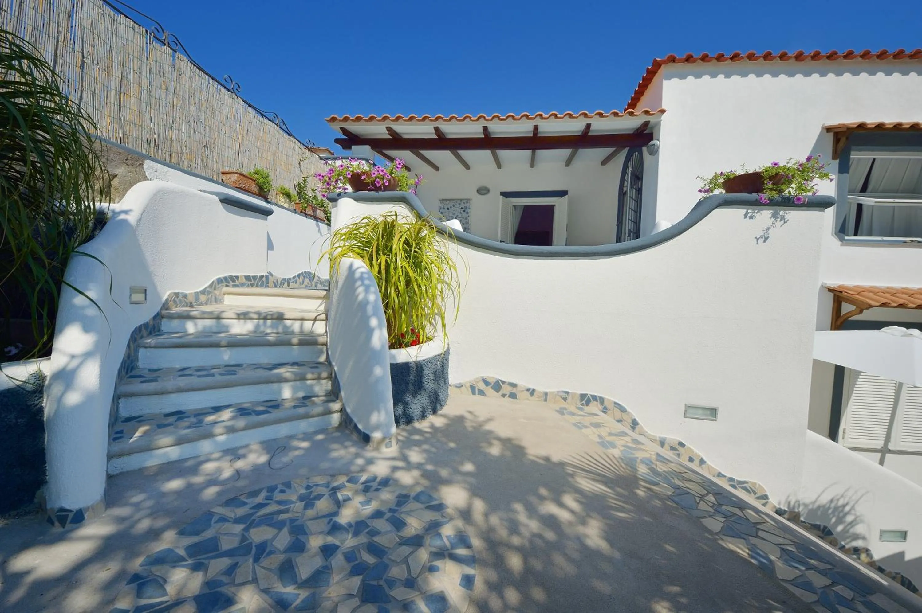 Facade/entrance in BnB Le Isole