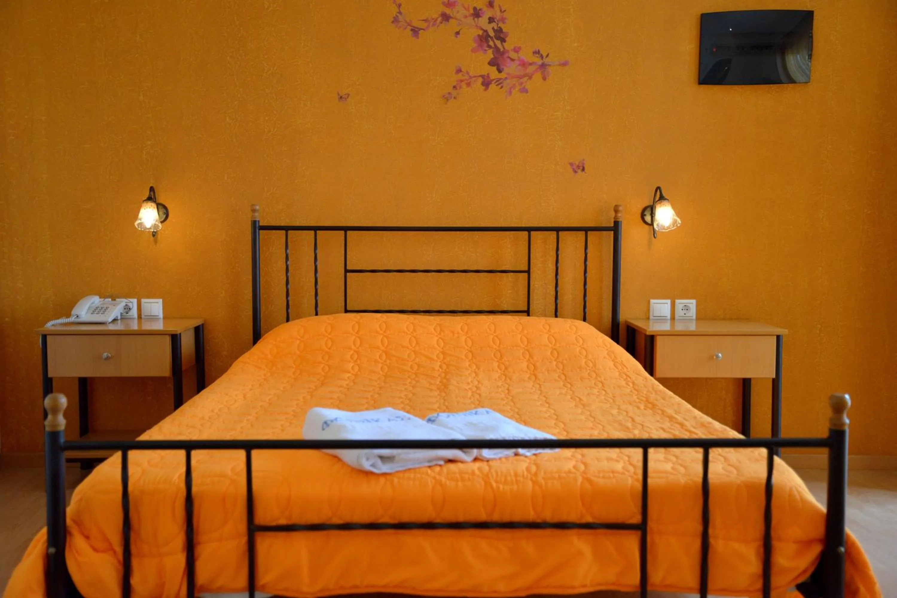 Bed in Finikas Studios