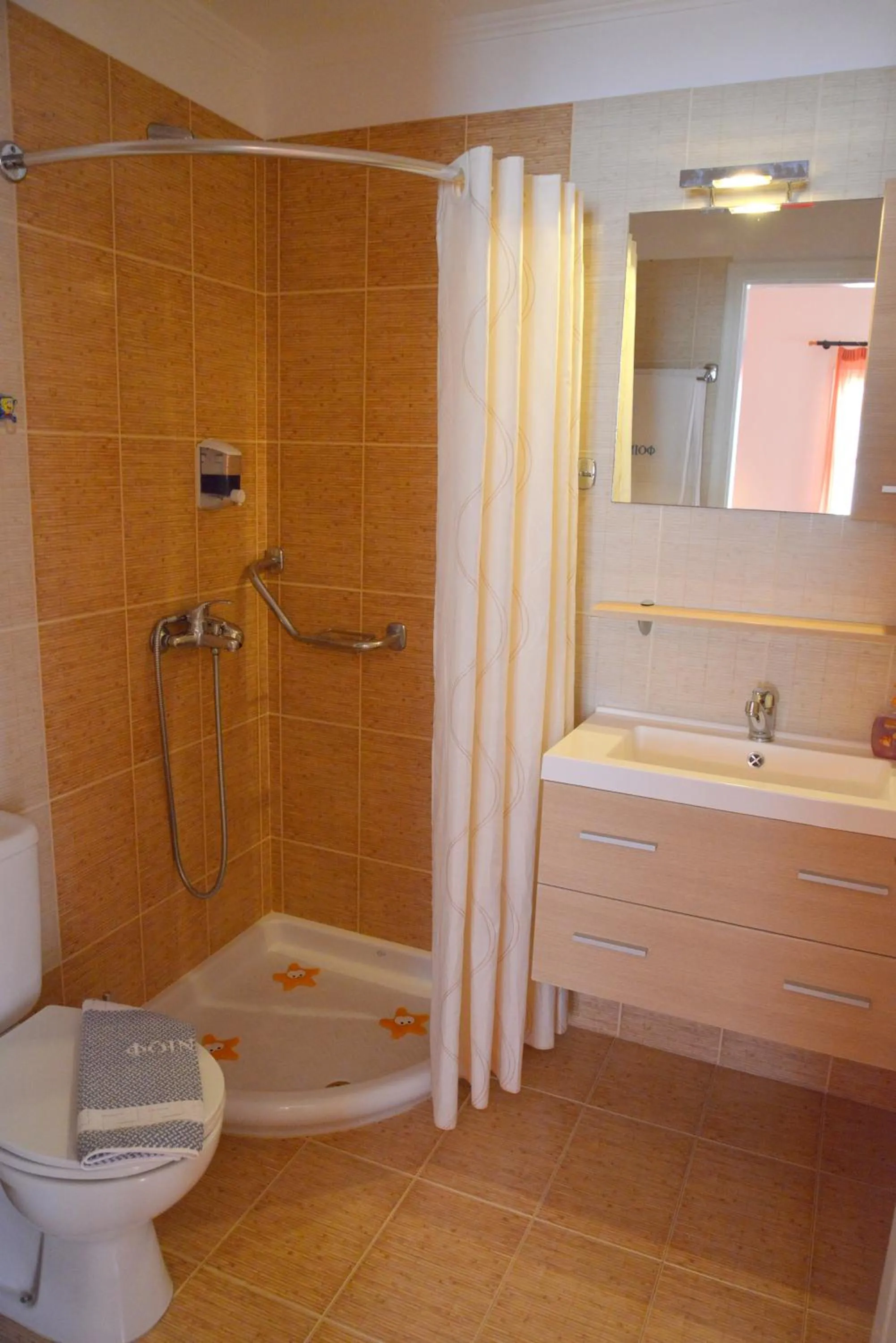 Shower in Finikas Studios