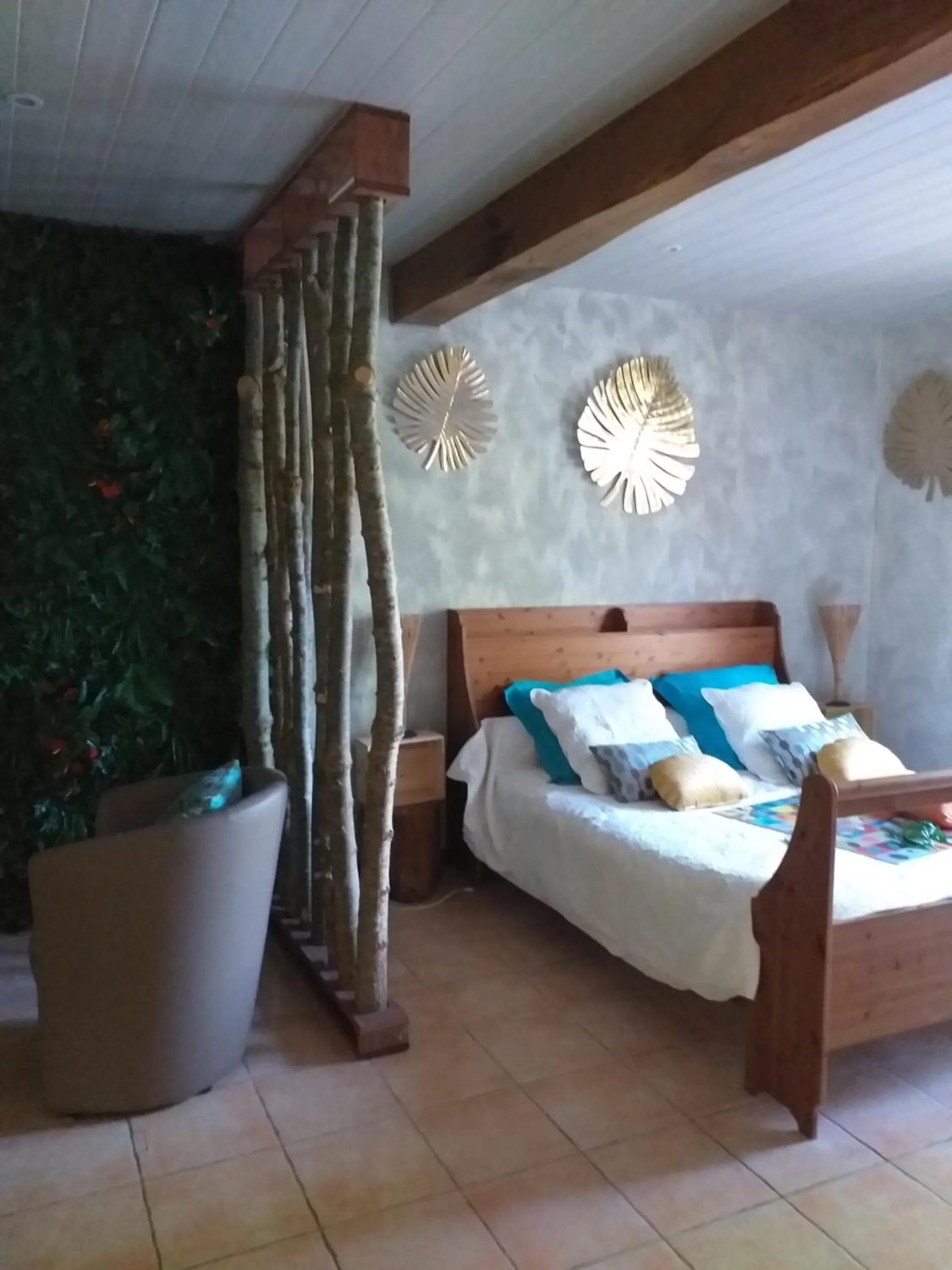 Bedroom, Bed in Chambre d'Hôtes Le Moulin d'Encor