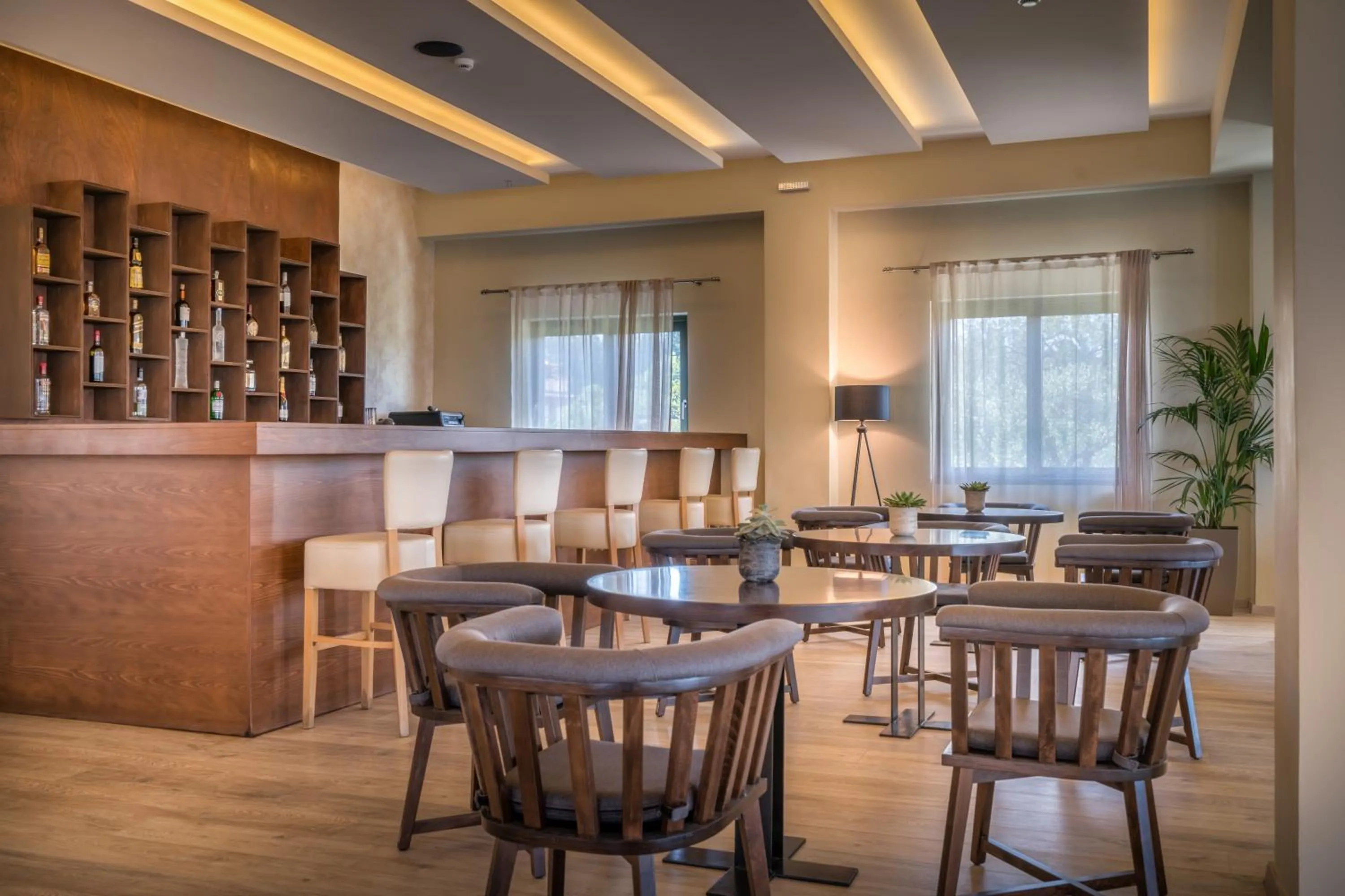 Lounge or bar in Elegance Luxury Executive Suites - Adults Only