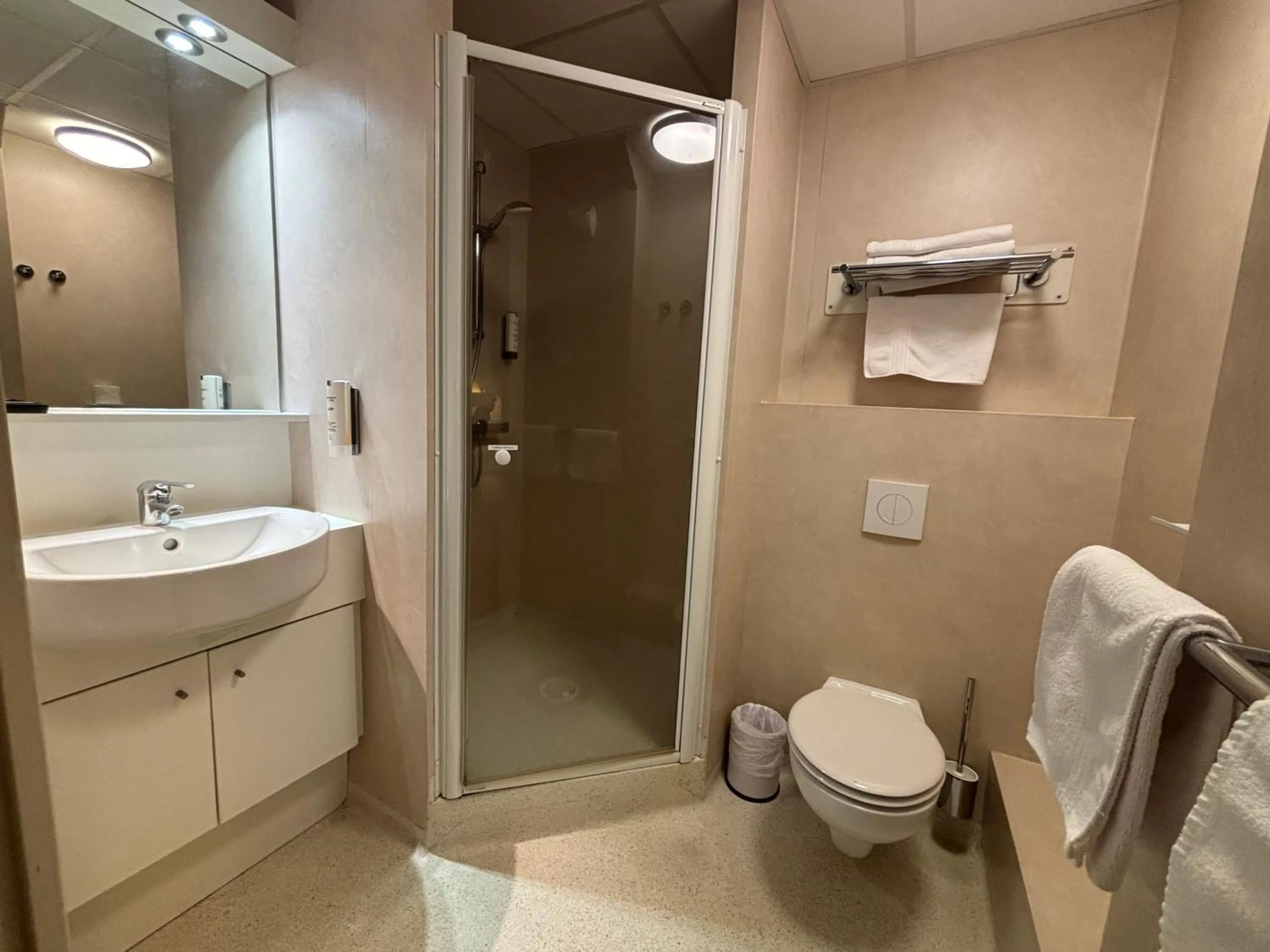 Twin Room in Les Hirondelles