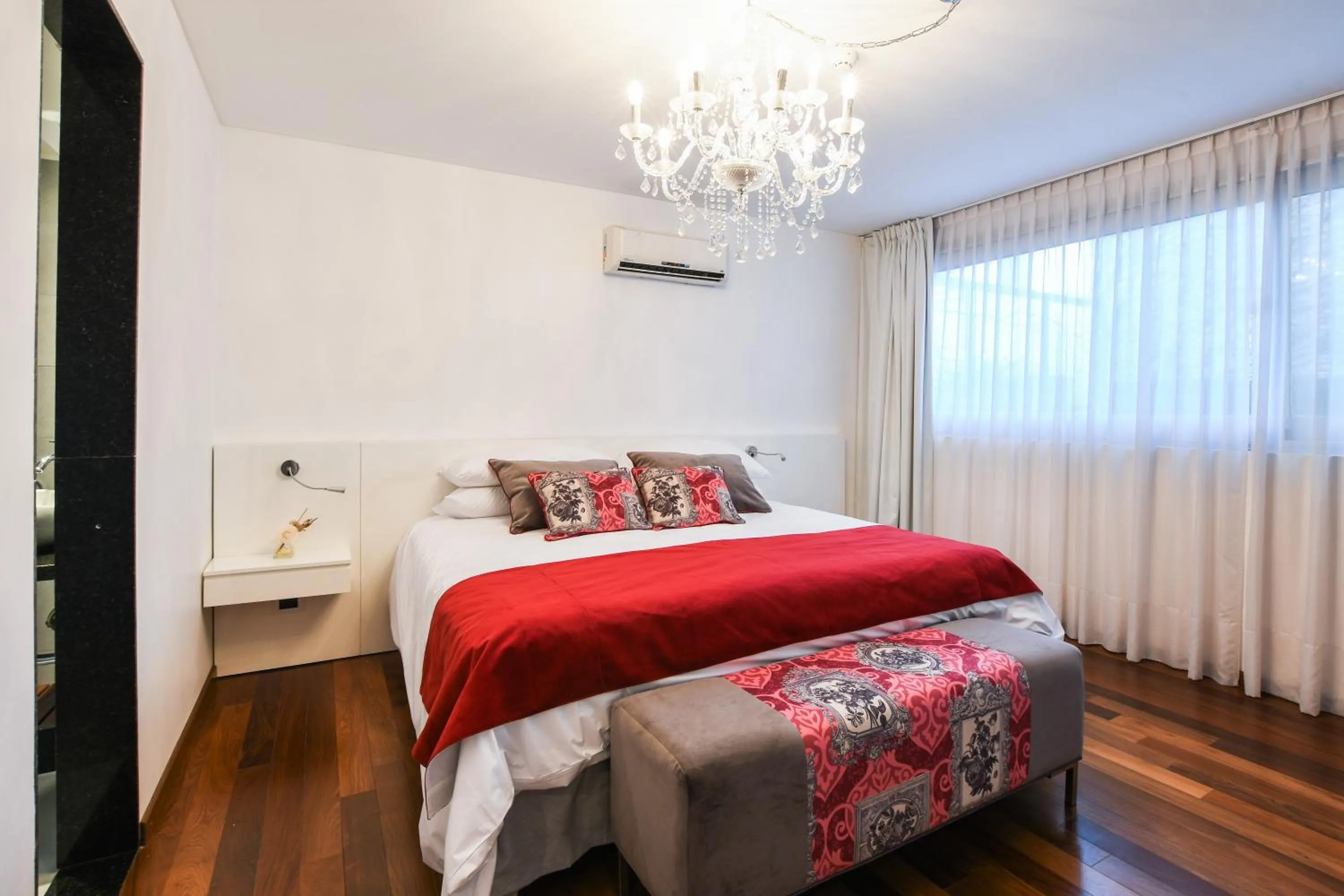 Deluxe Queen Room in Ámbar Suites