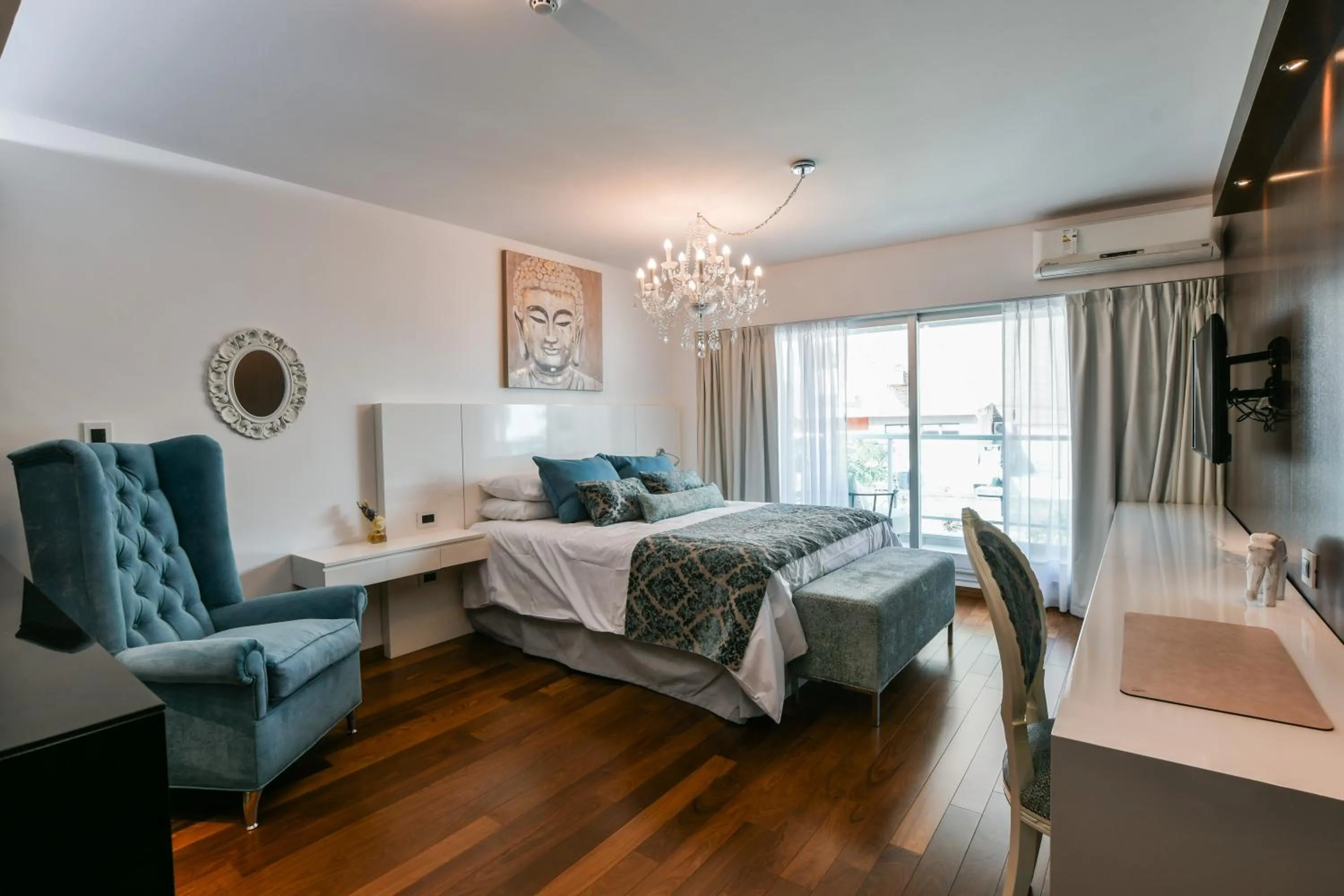 Deluxe Queen Suite in Ámbar Suites