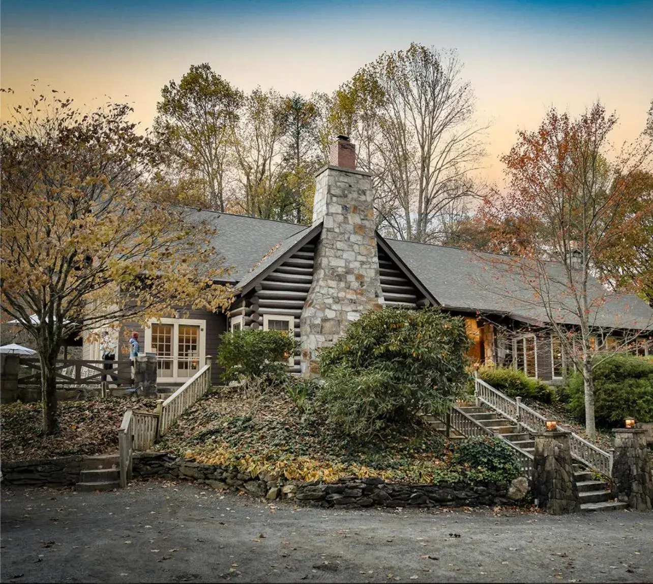 Snowbird Mountain Lodge - All-Inclusive Adventure Snowbird Mountain Lodge - All-Inclusive Adventure