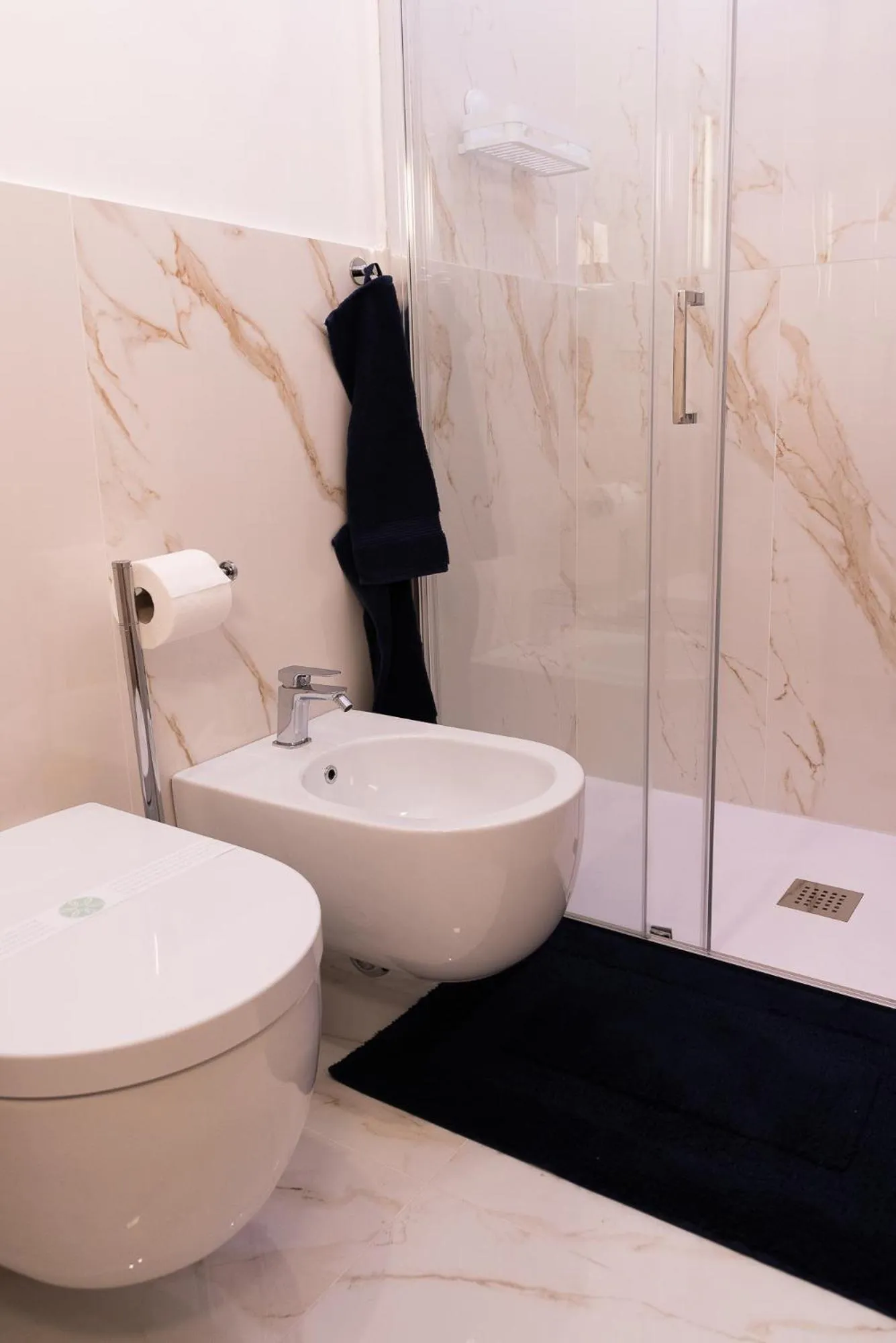 Shower, Bathroom in La Vista Formia B&B