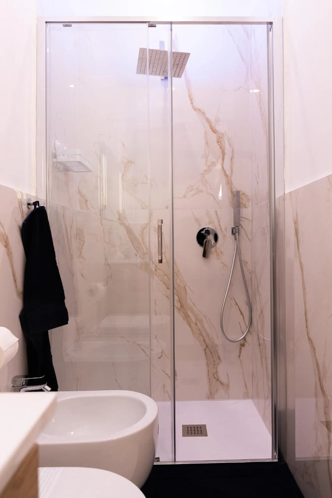 Shower, Bathroom in La Vista Formia B&B