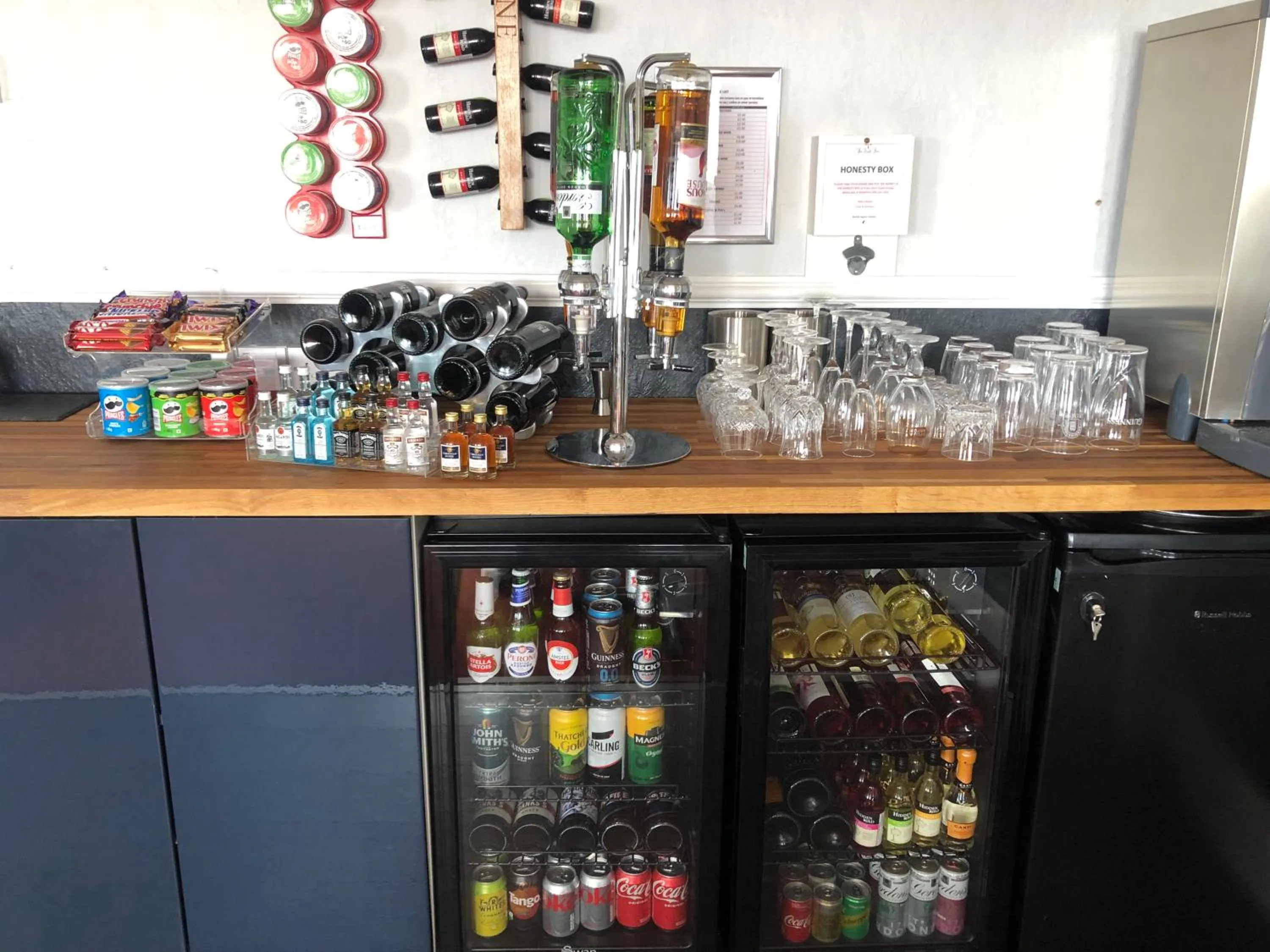 Restaurant/places to eat in The Fossil Tree Hotel