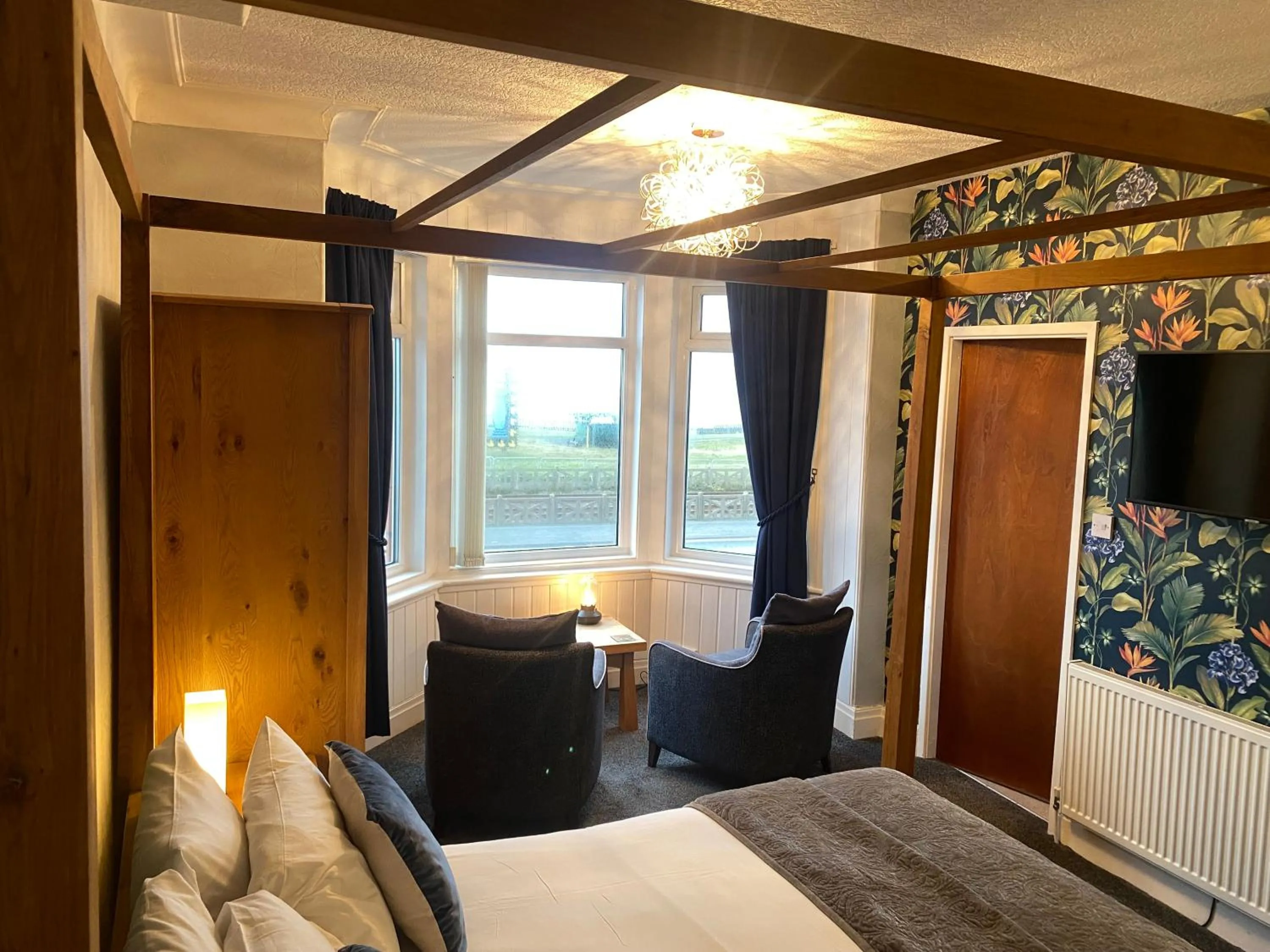 View (from property/room), Bed in The Fossil Tree Hotel