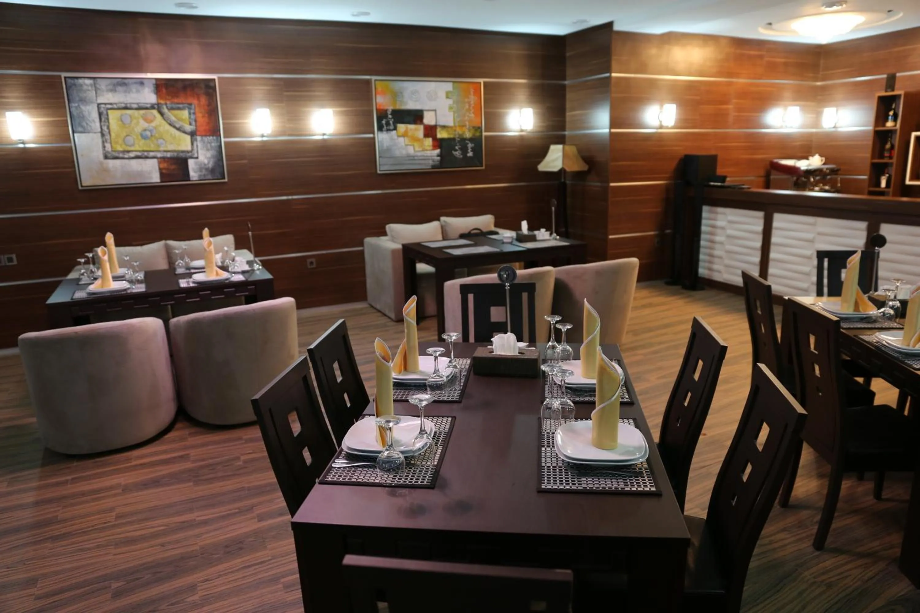 Food and drinks in Luxe Lankaran Hotel