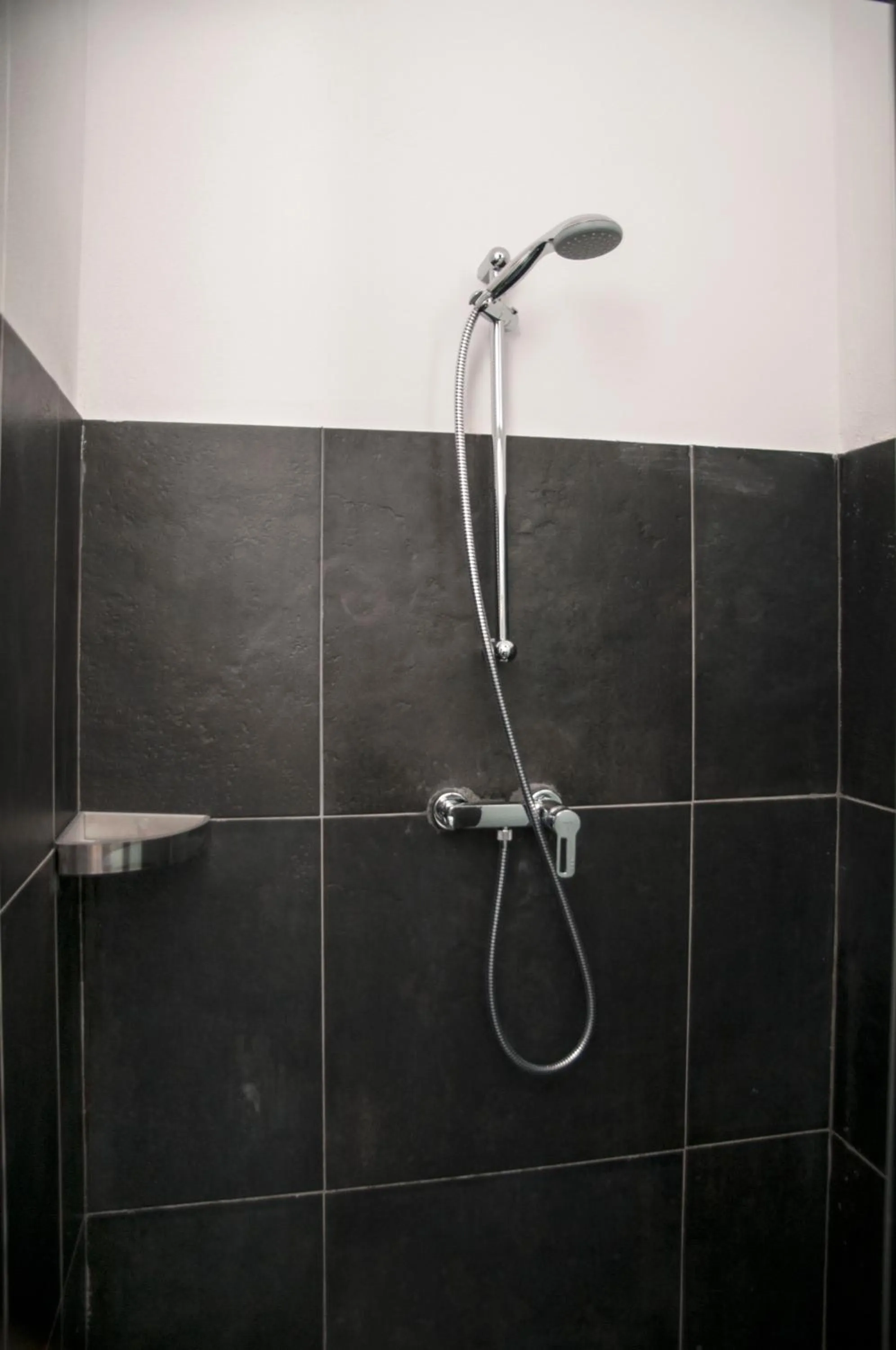 Shower in Seven Maze Charming House