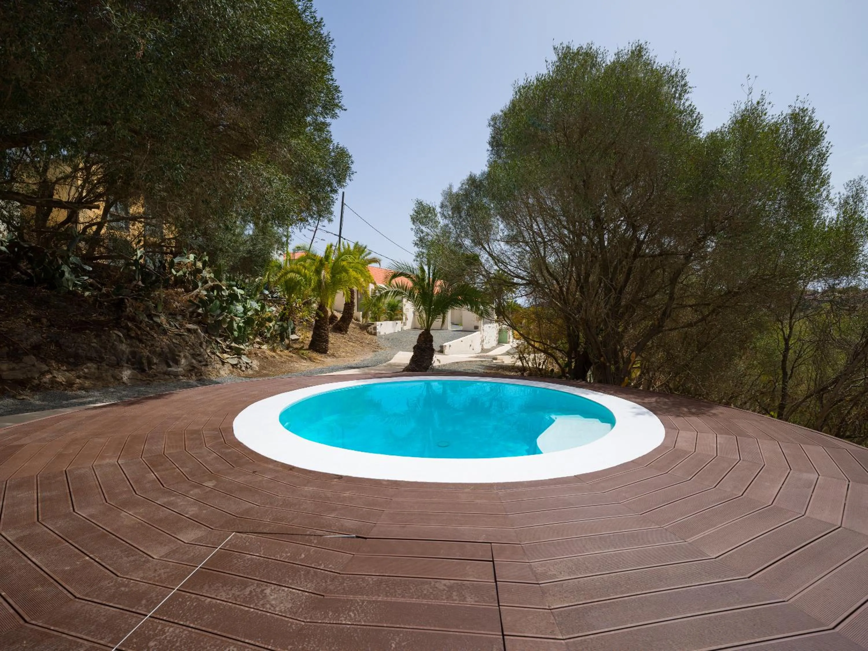 Swimming pool in Agroturismo Suites Hacienda los Olivos