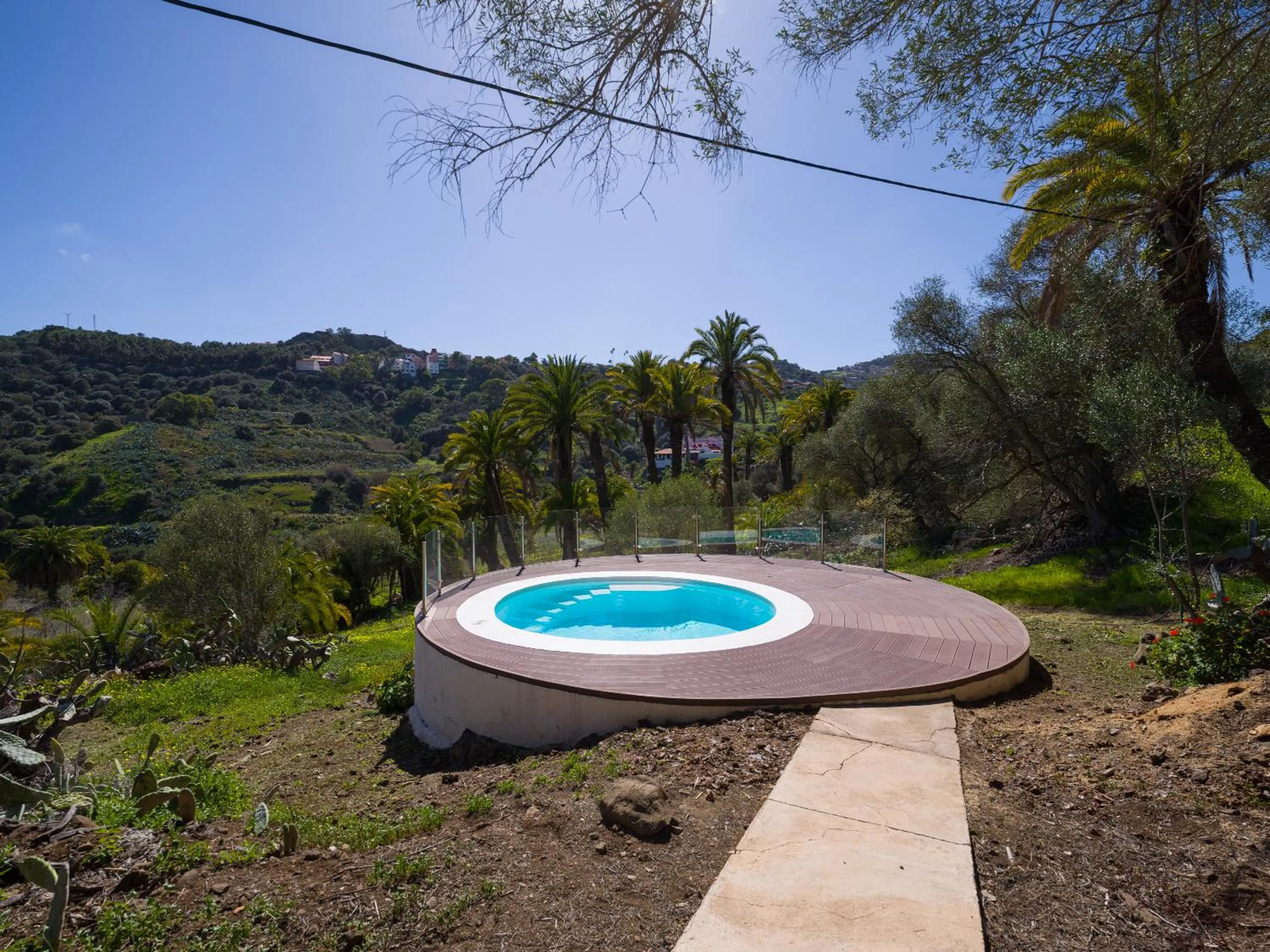 Pool view in Agroturismo Suites Hacienda los Olivos