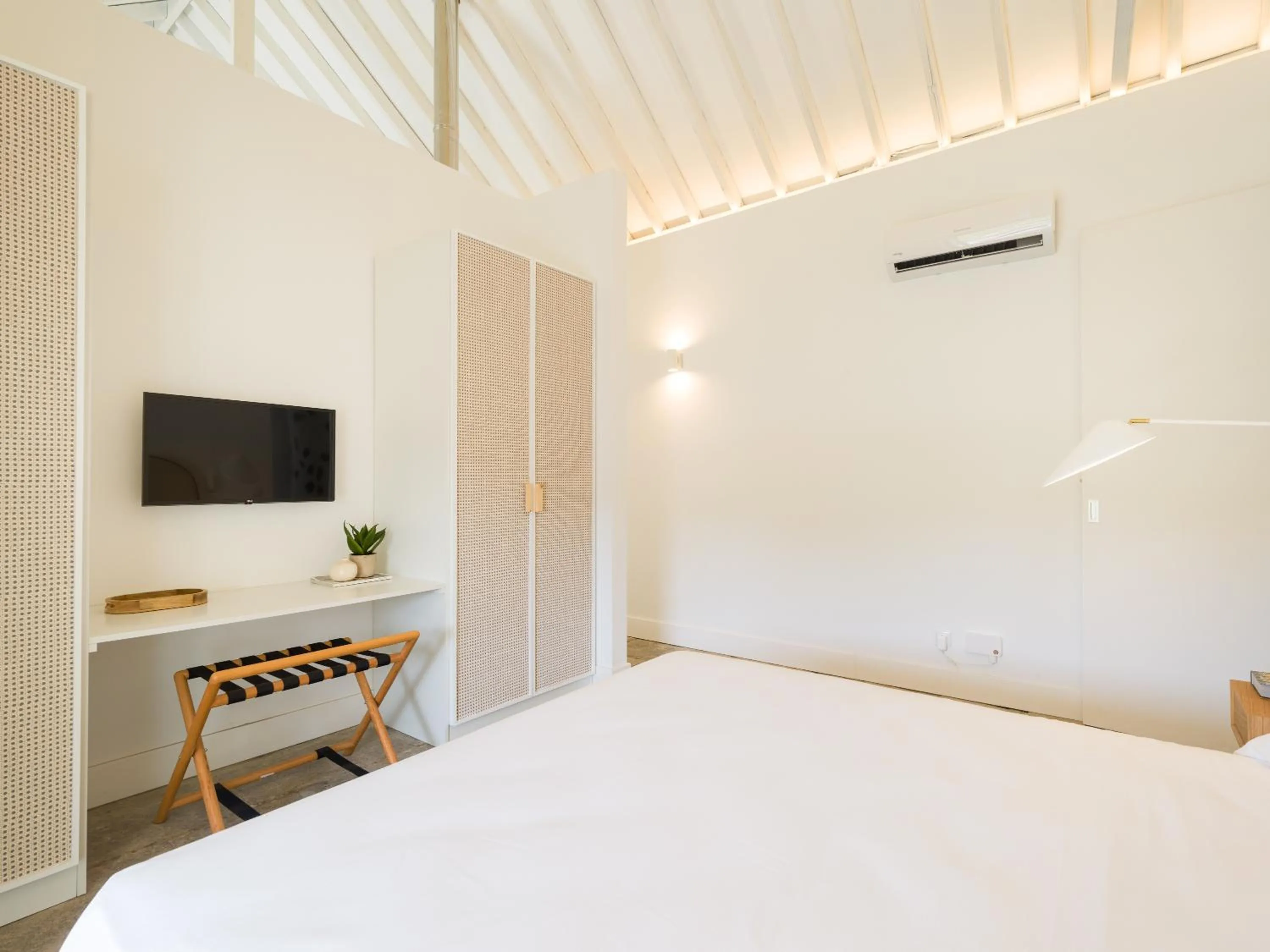 TV and multimedia, Bed in Agroturismo Suites Hacienda los Olivos