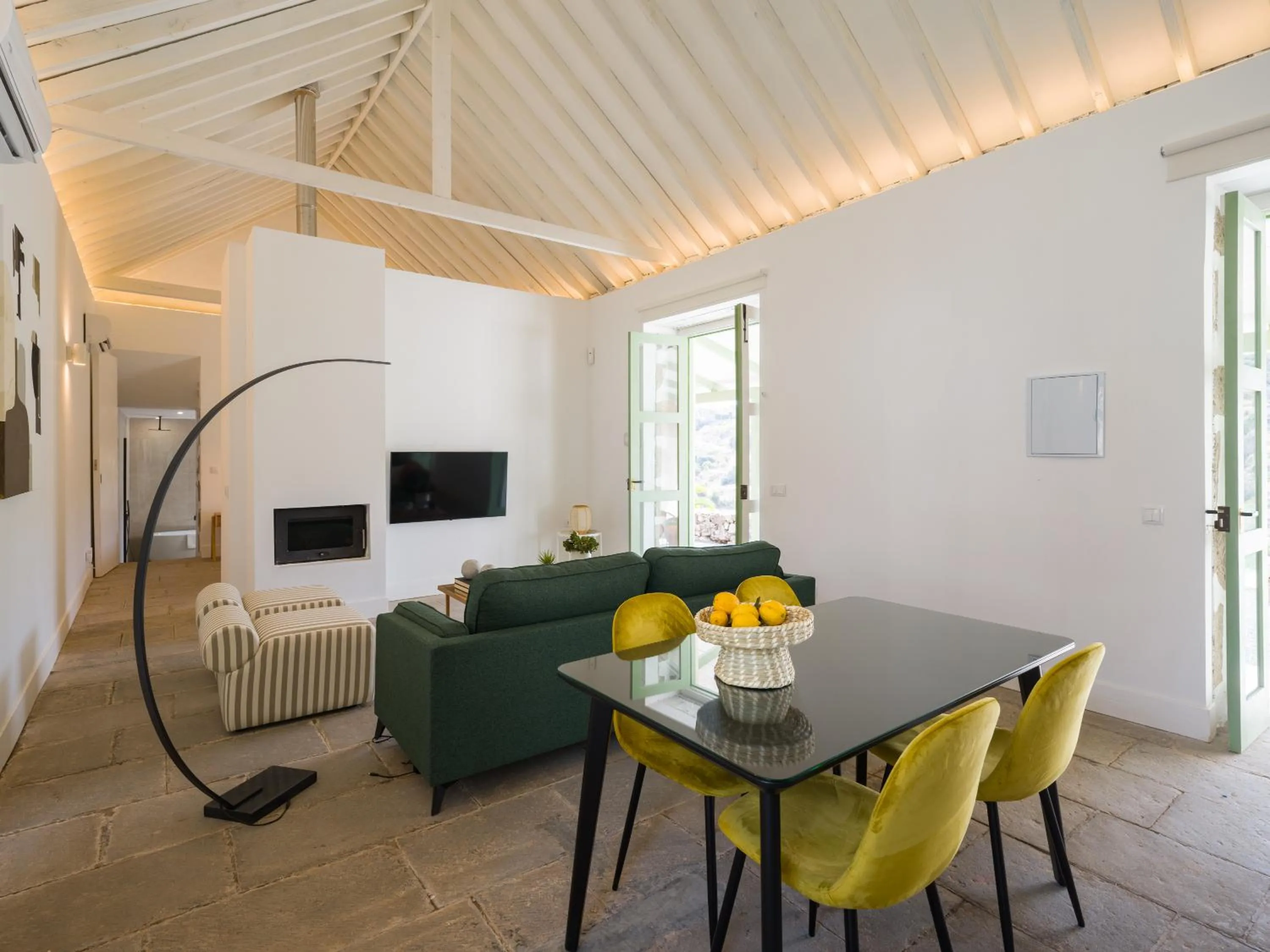 Photo of the whole room in Agroturismo Suites Hacienda los Olivos