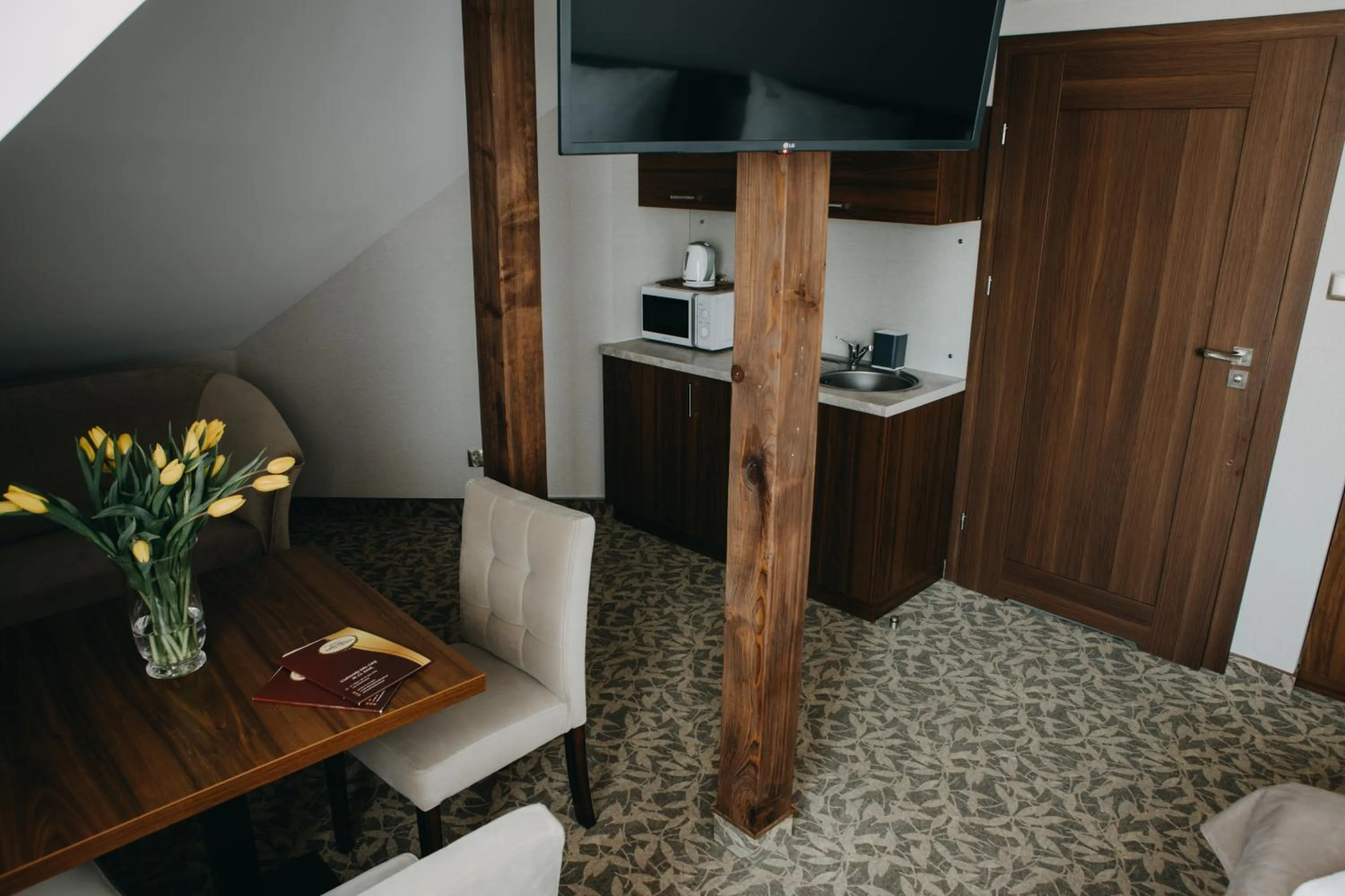 TV and multimedia in Willa Irena