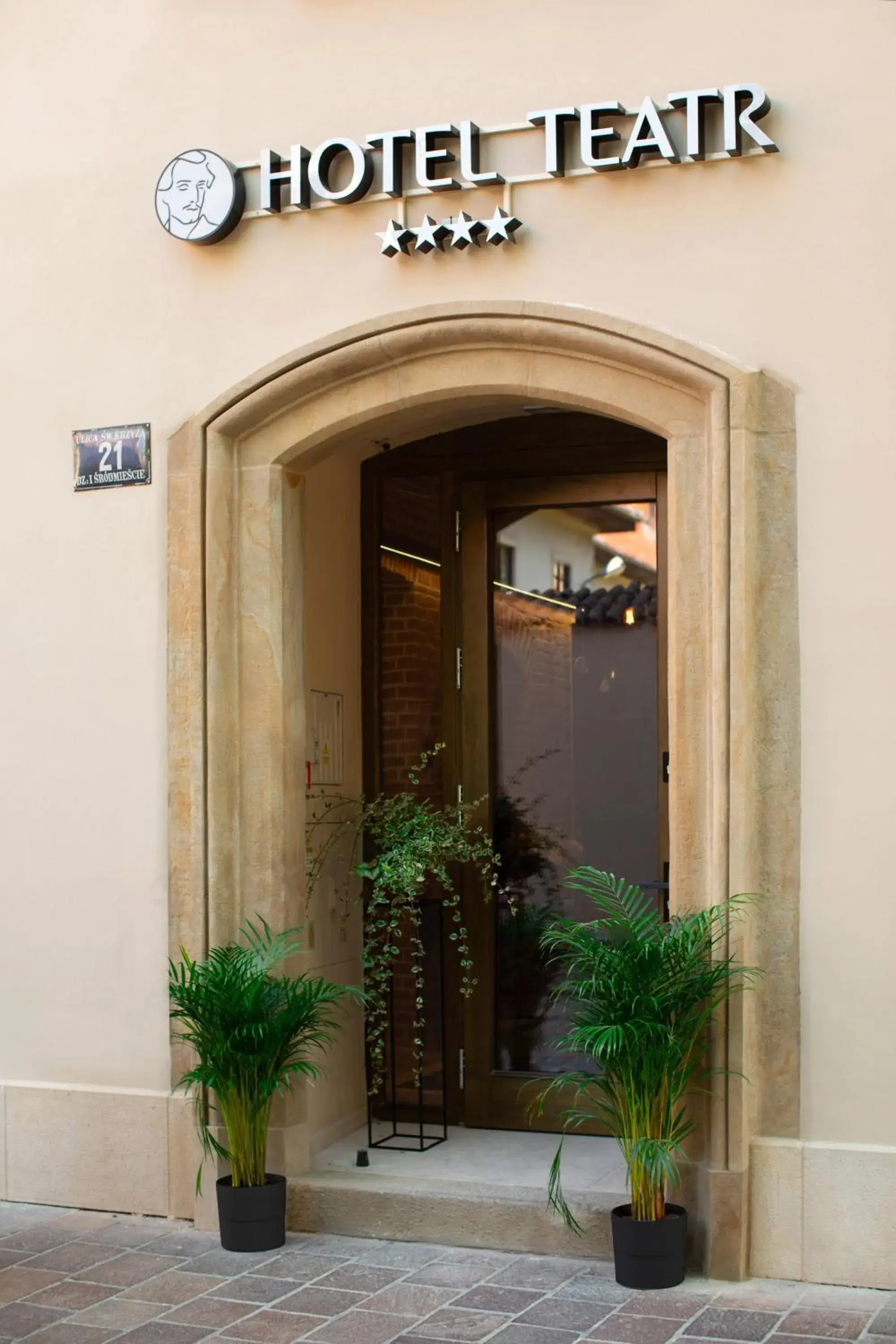 Property building in HOTEL TEATR Property building in HOTEL TEATR