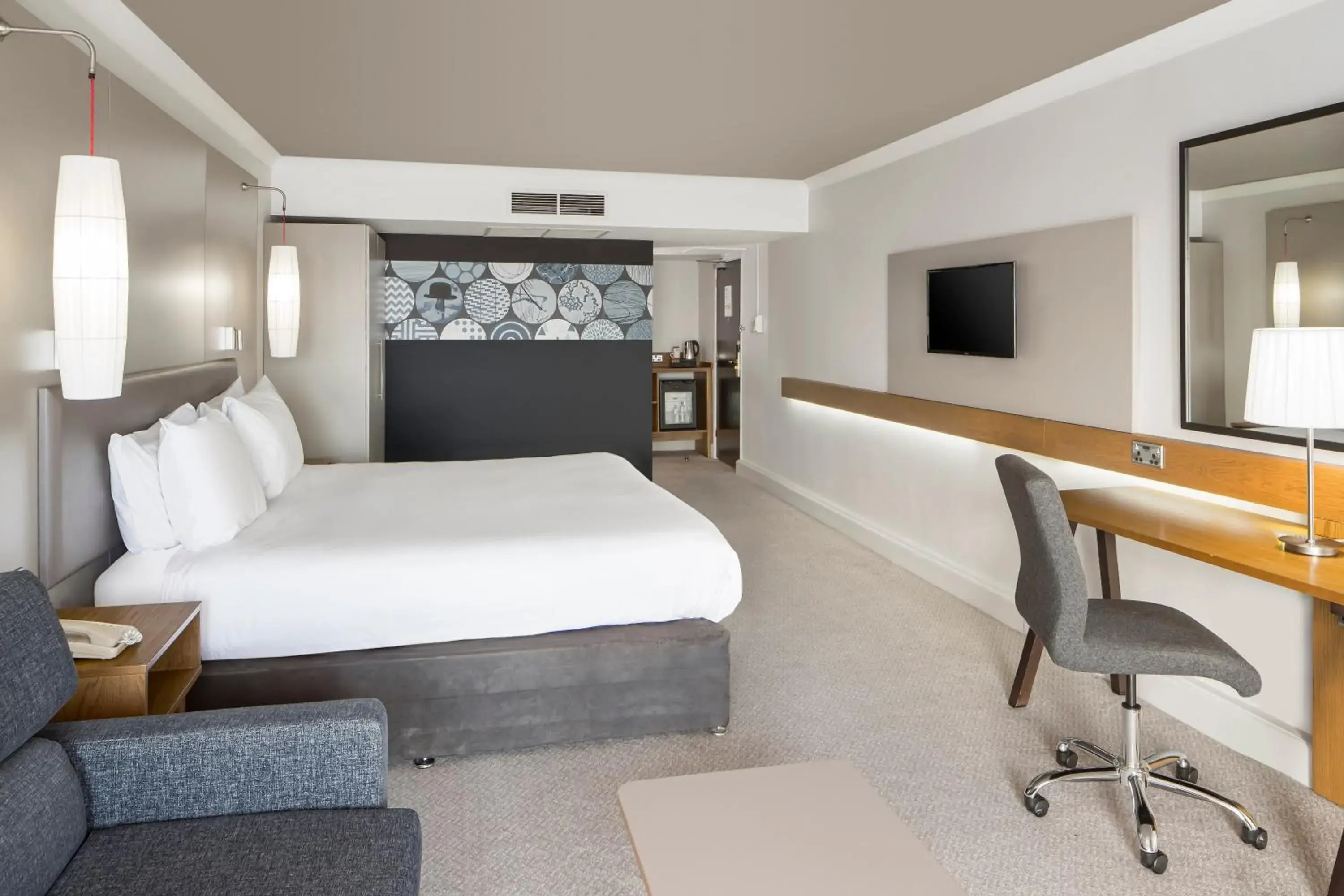 Standard Room in Crowne Plaza Plymouth by IHG Standard Room in Crowne Plaza Plymouth by IHG