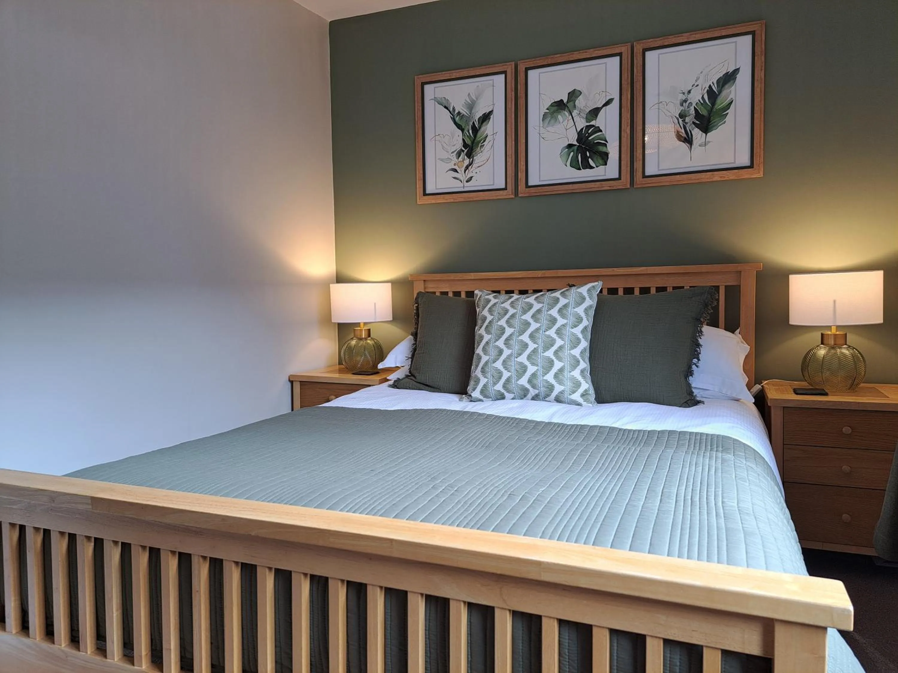 Bed in Schooner Point Guest House