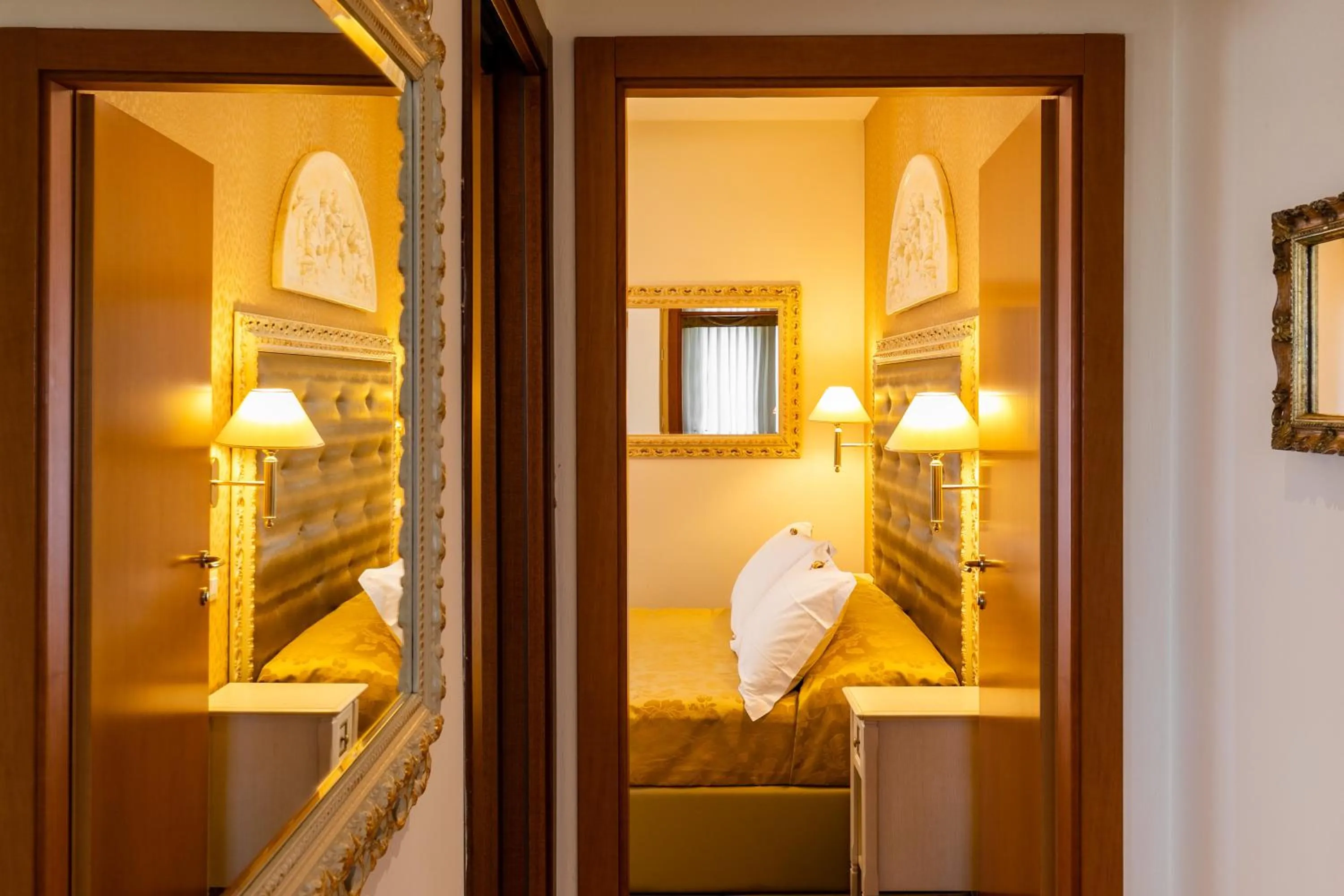 Bed in Hotel Mazzanti