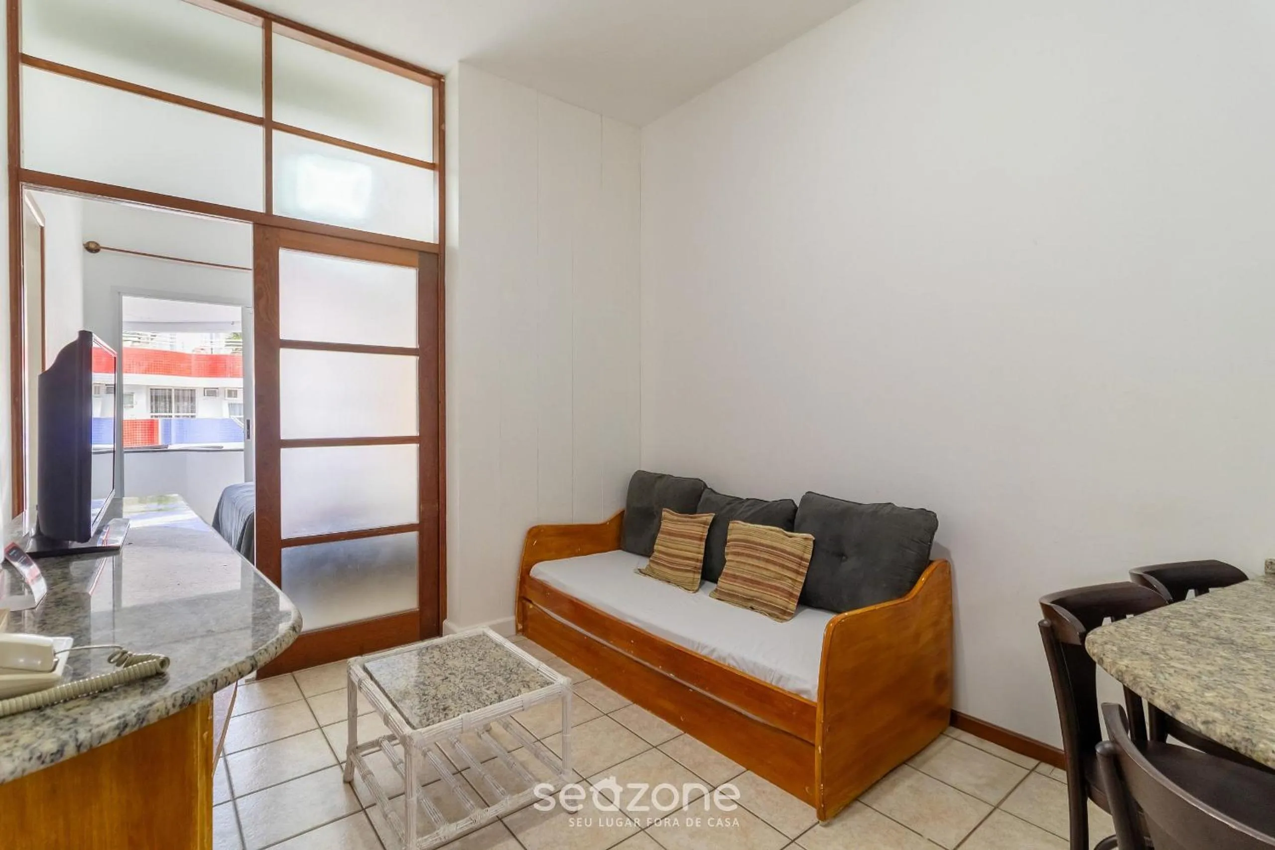 Apartment 200m from Ingleses Beach IHO264