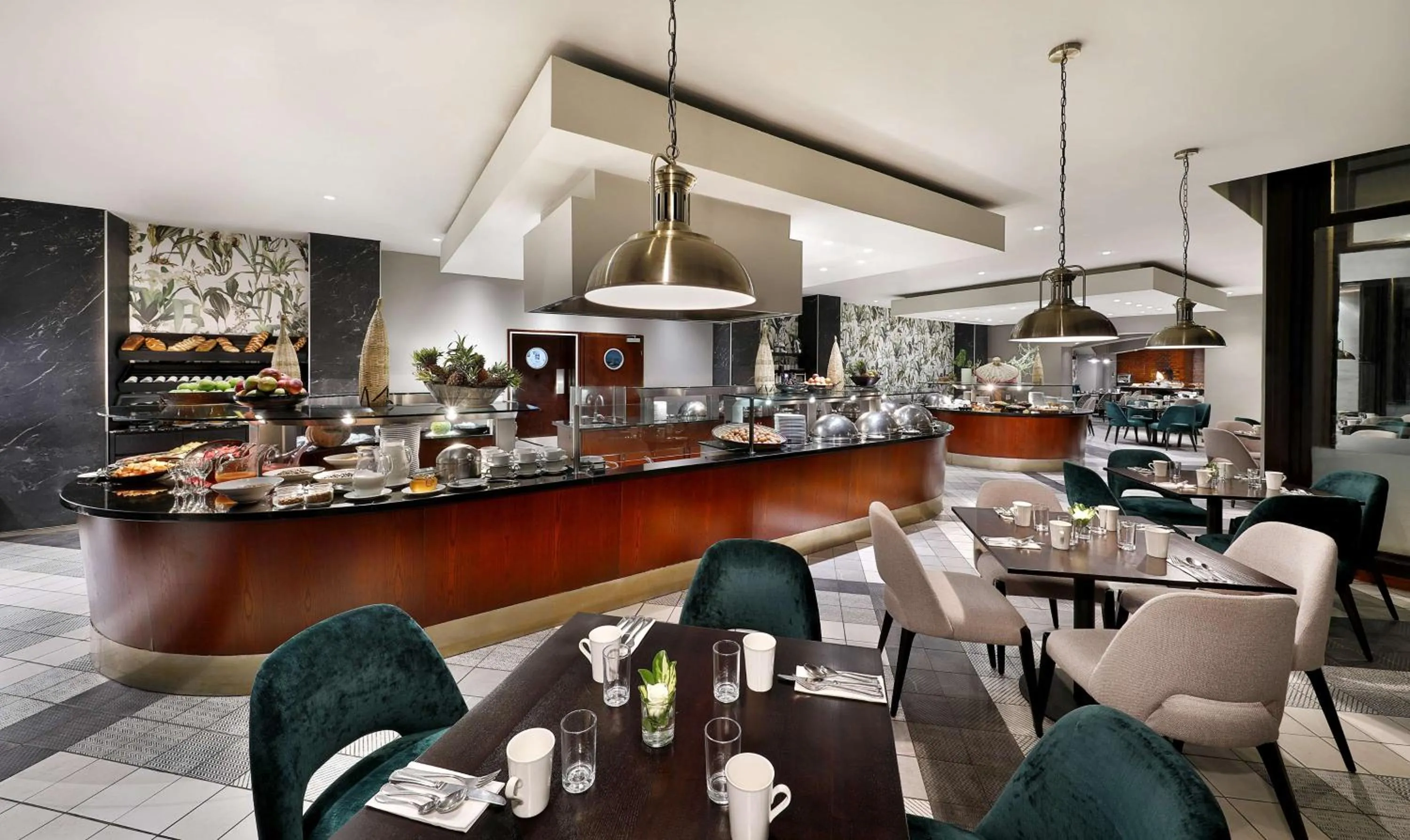 Lounge or bar in Hilton Addis Ababa