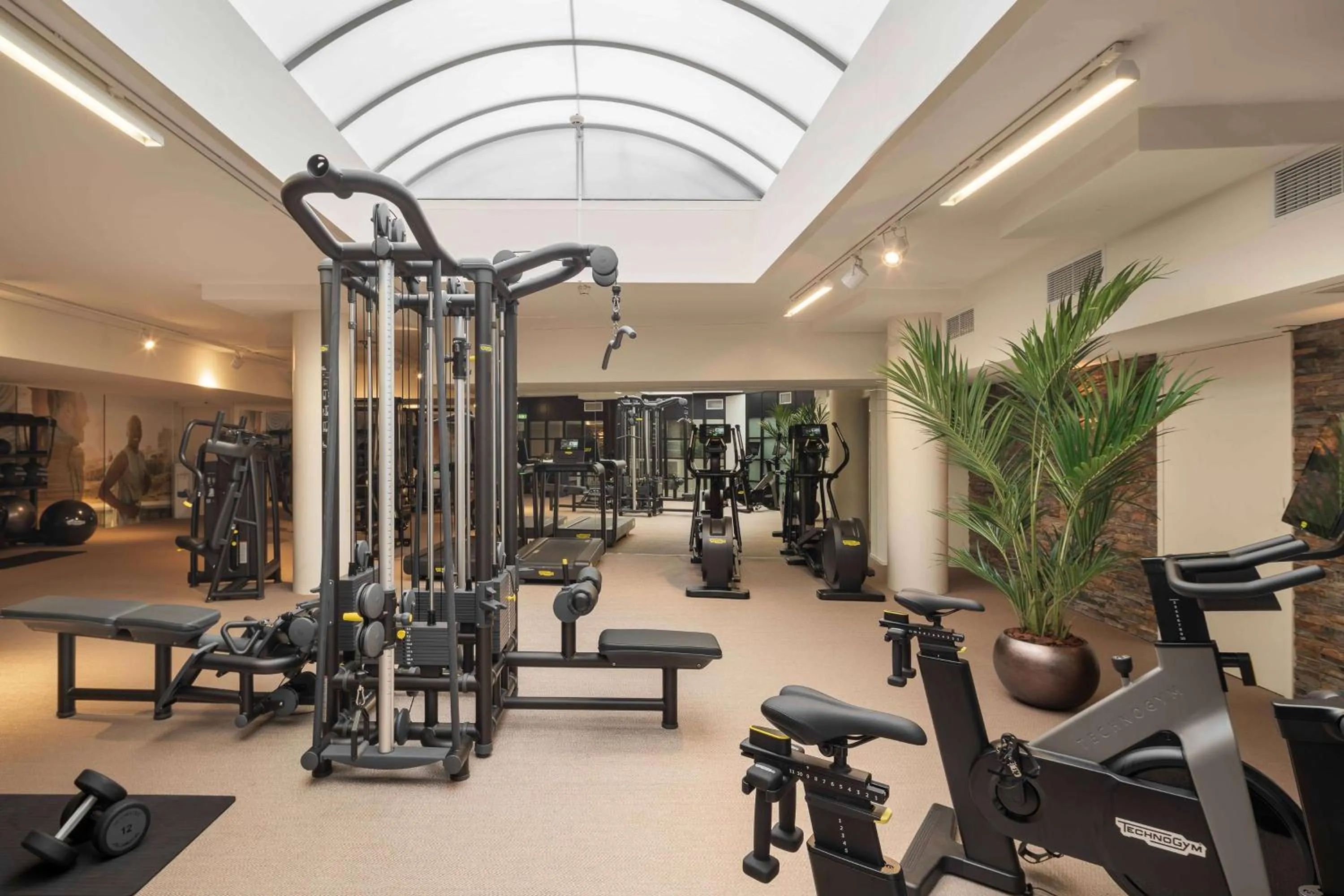 Fitness centre/facilities in Park Plaza Victoria Amsterdam
