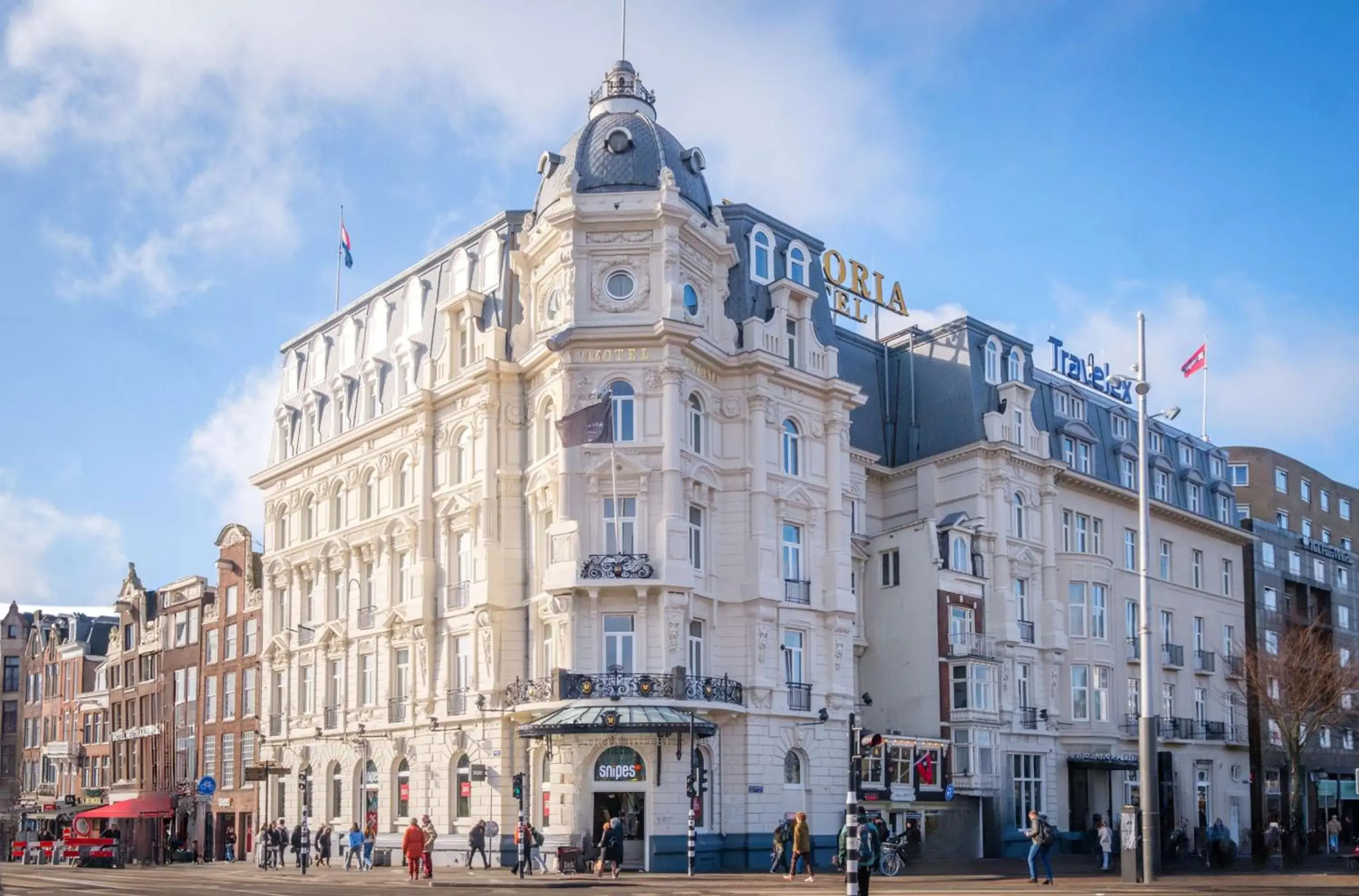 Property building in Park Plaza Victoria Amsterdam Property building in Park Plaza Victoria Amsterdam