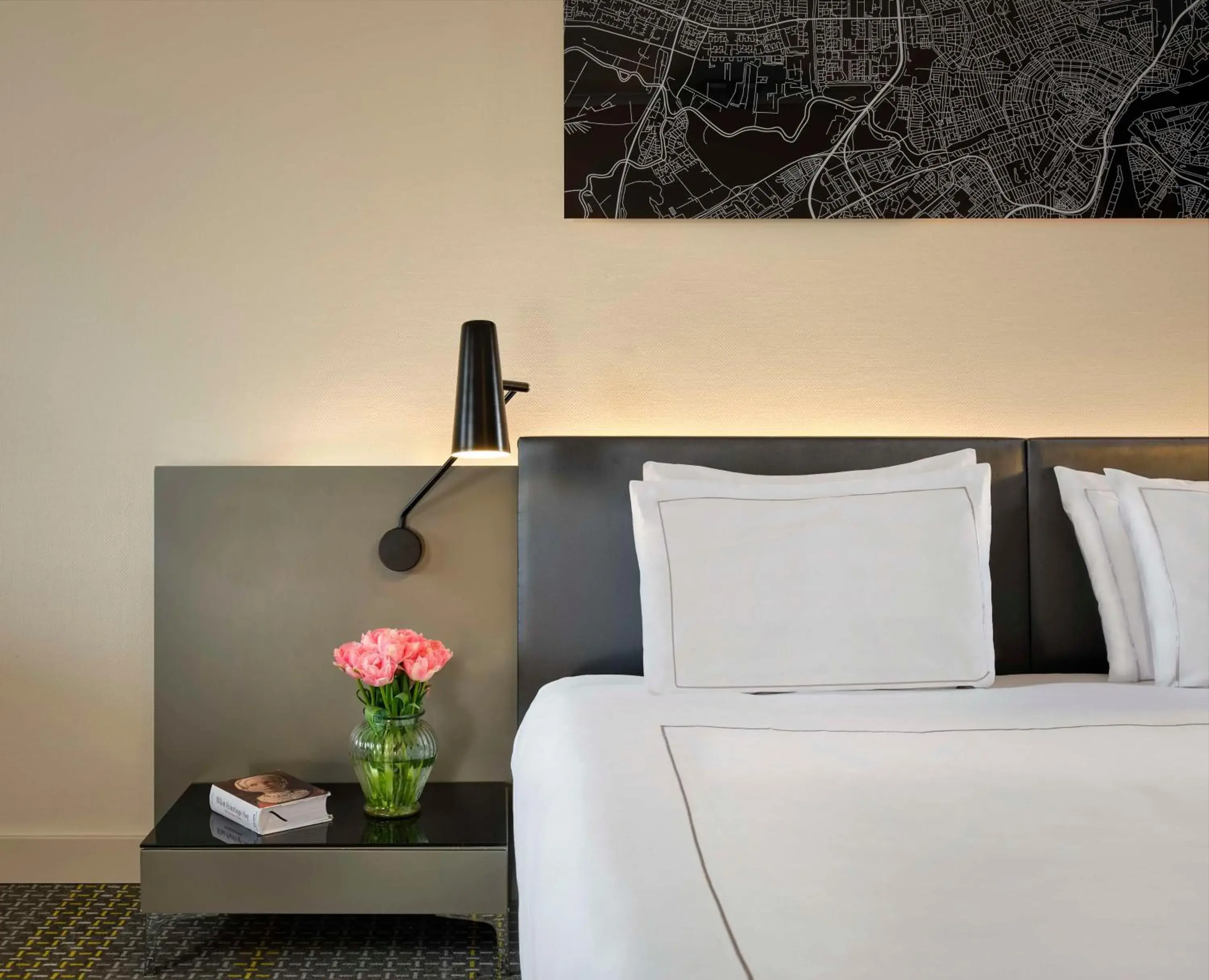 Bedroom, Bed in Park Plaza Victoria Amsterdam Bedroom, Bed in Park Plaza Victoria Amsterdam